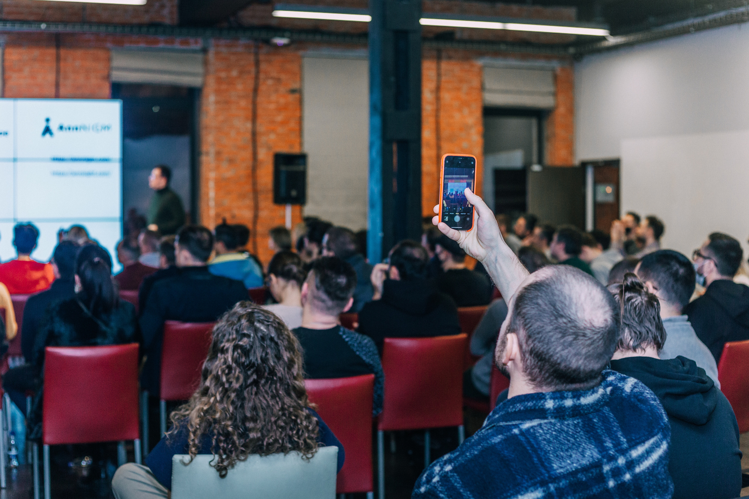 Founders` Mondays. Виктория Еремина — фотограф и видеограф в Москве