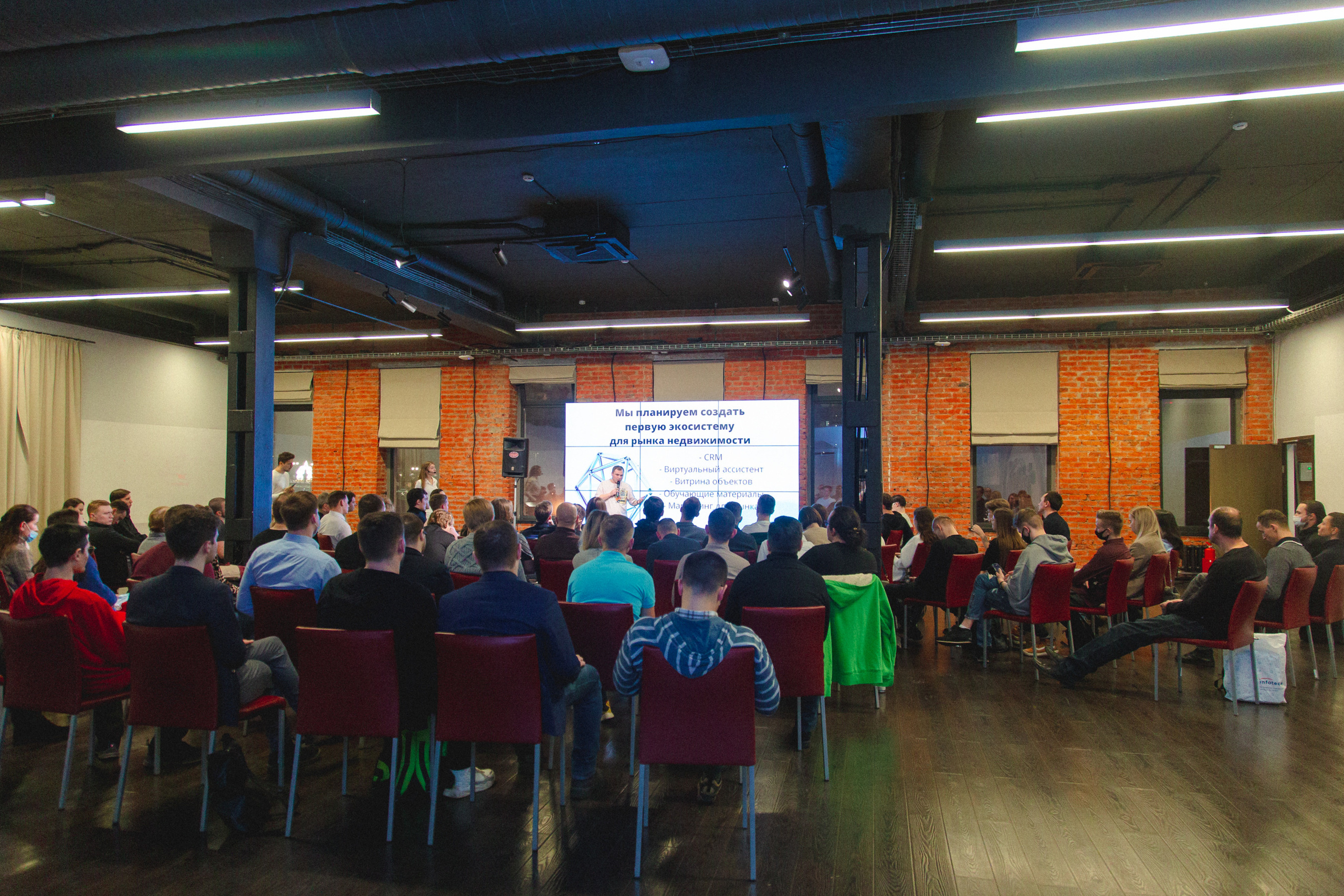 Founders` Mondays. Виктория Еремина — фотограф и видеограф в Москве