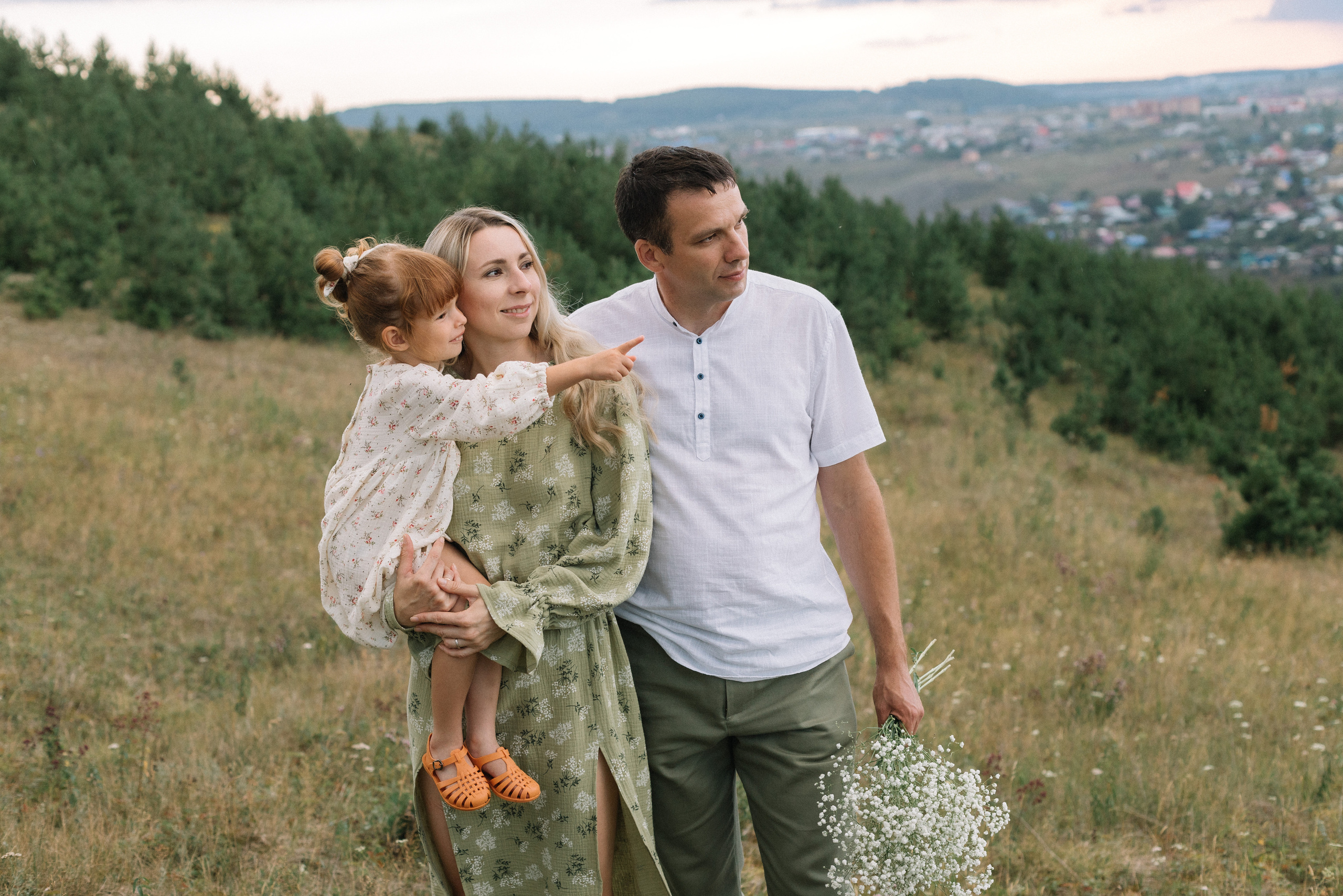 Перед грозой. Фотограф Регина Даниловна Усть — Катав