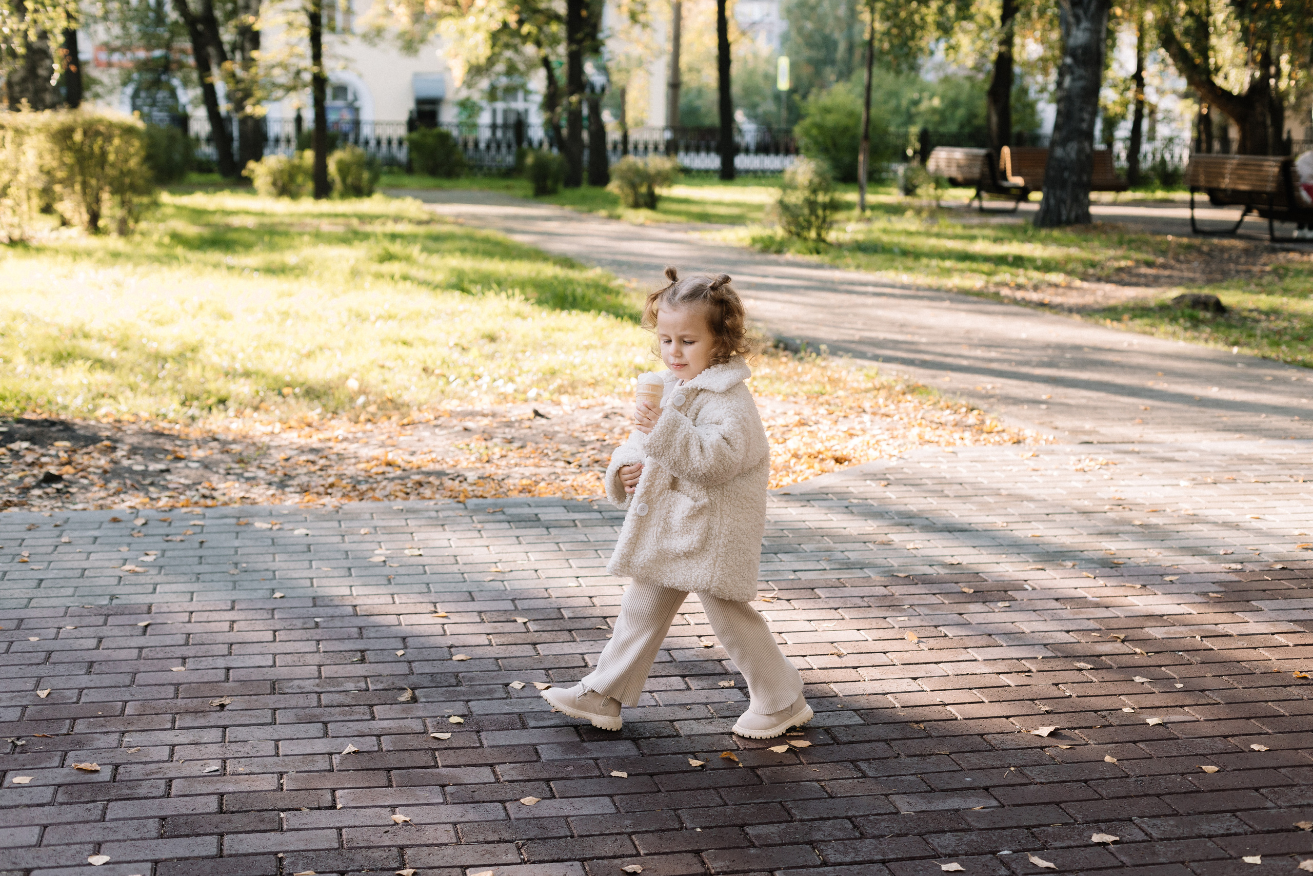 Autumn walk. Фотограф Регина Даниловна Усть — Катав