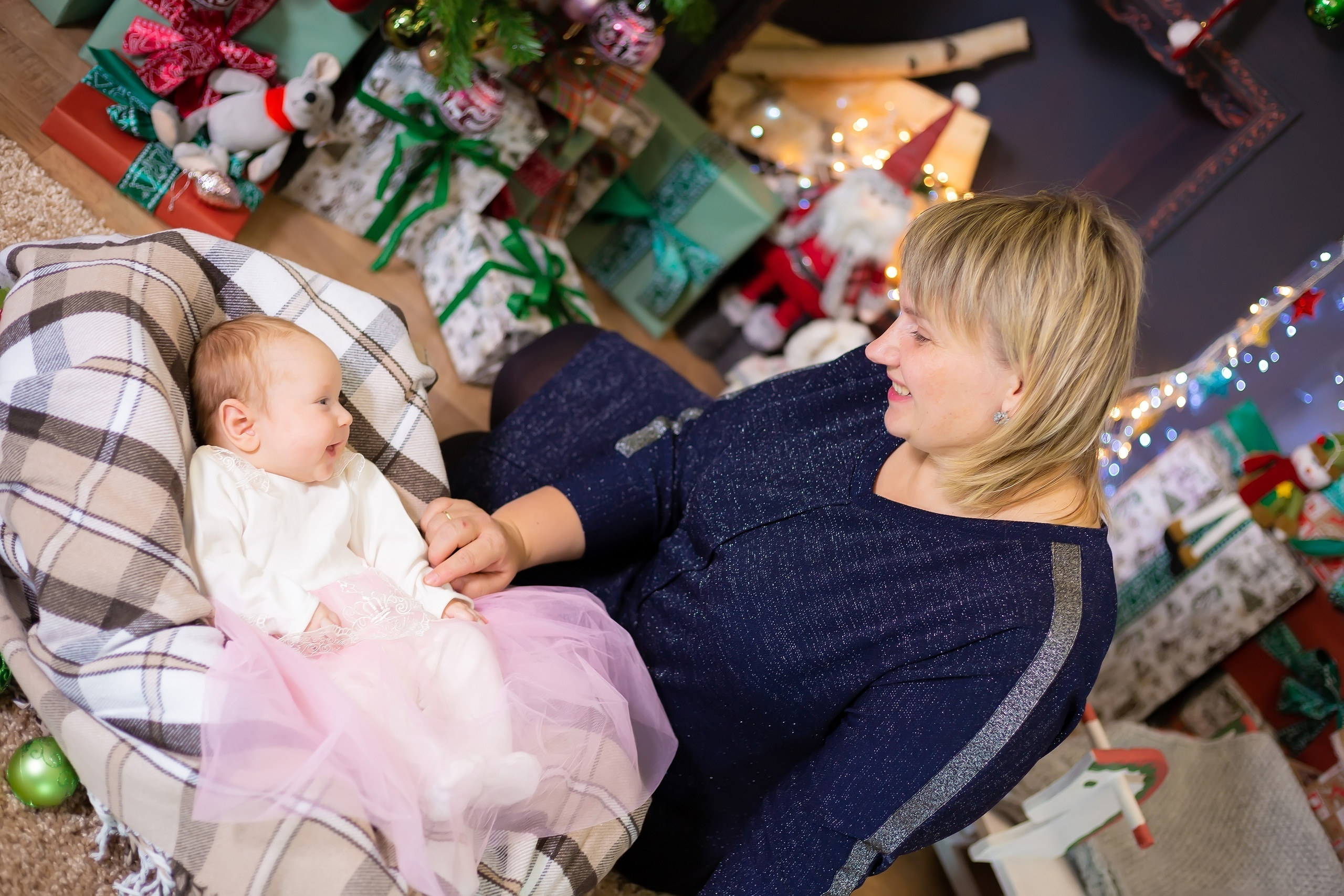 © Фотостудия "Олеся". Все права защищены. "Любое использование или копирование материалов или элементов дизайна сайта допускается только с разрешения правообладателя и со ссылкой на источник".