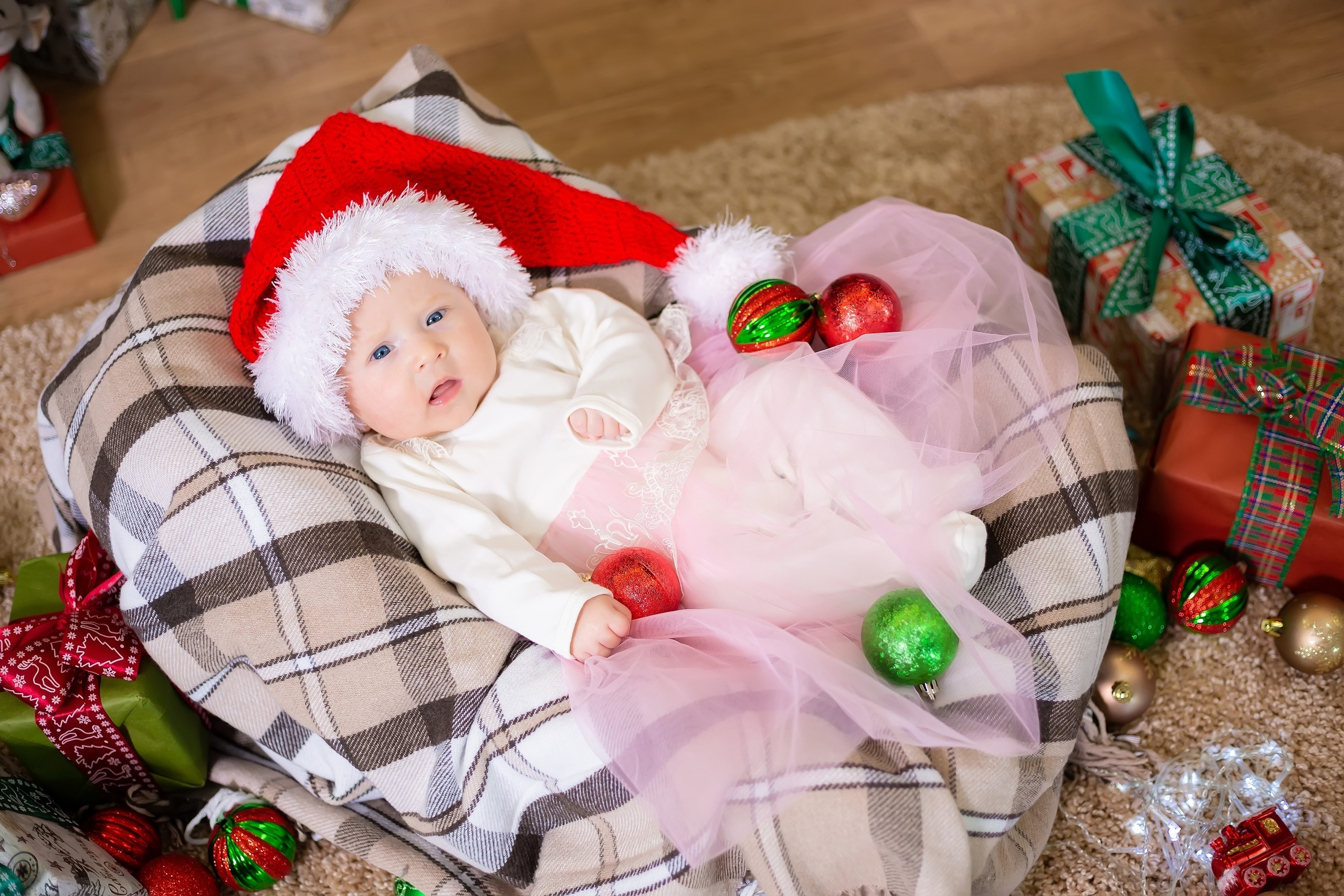 © Фотостудия "Олеся". Все права защищены. "Любое использование или копирование материалов или элементов дизайна сайта допускается только с разрешения правообладателя и со ссылкой на источник".