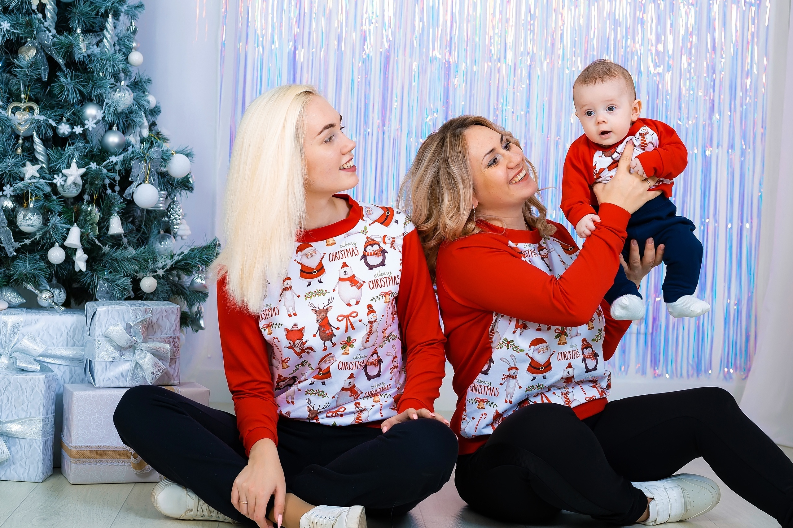 © Фотостудия "Олеся". Все права защищены. "Любое использование или копирование материалов или элементов дизайна сайта допускается только с разрешения правообладателя и со ссылкой на источник".