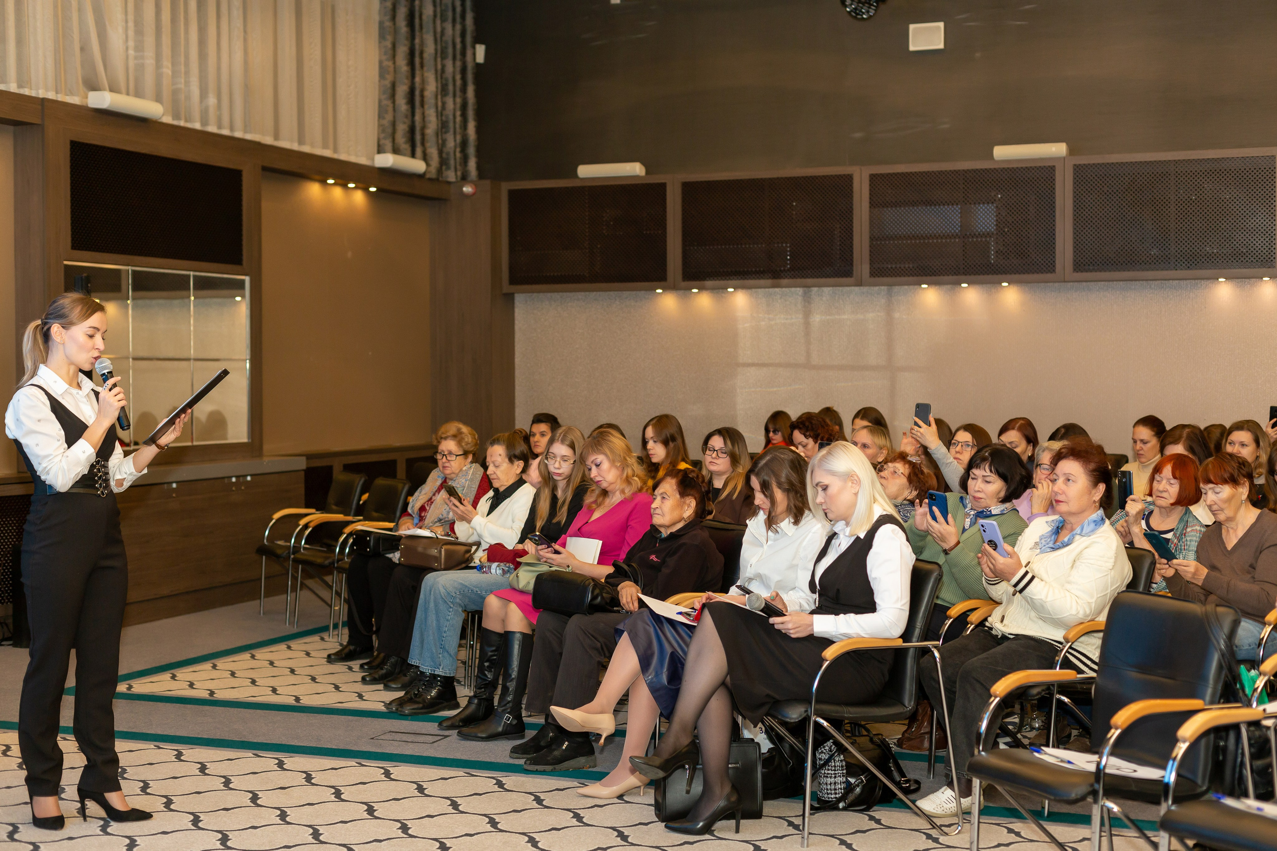 Конференция Здоровья. Ирина Квасова | Фотограф в стиле VOGUE | Тюмень