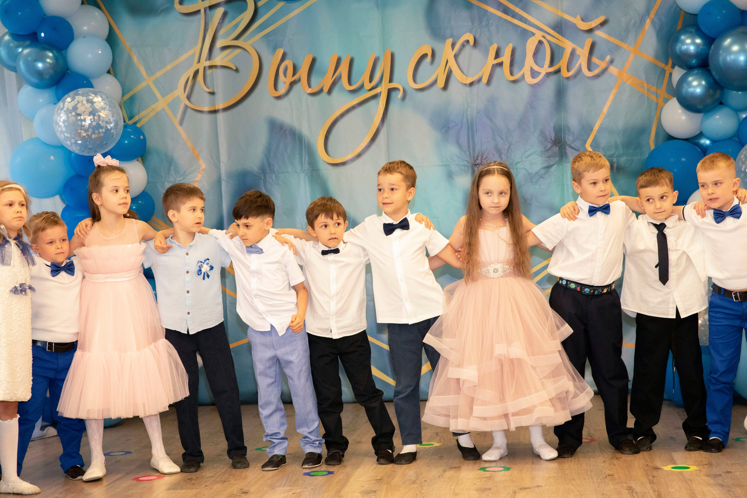 Выпускной 2026 Группа «Бельчата», Детский сад «Солнечный город» № 727. Профессиональный фотограф в Москве | Заказать фотосессию и съемку