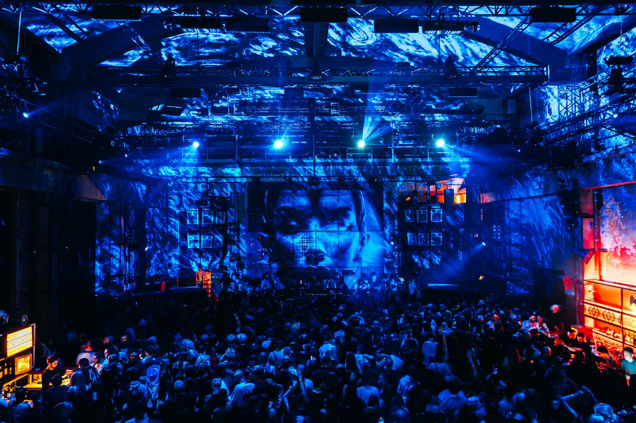 SICK YEARS, ARMA ╳ SILA SVETA. @tomrus: Рустам Шагиморданов — фотограф