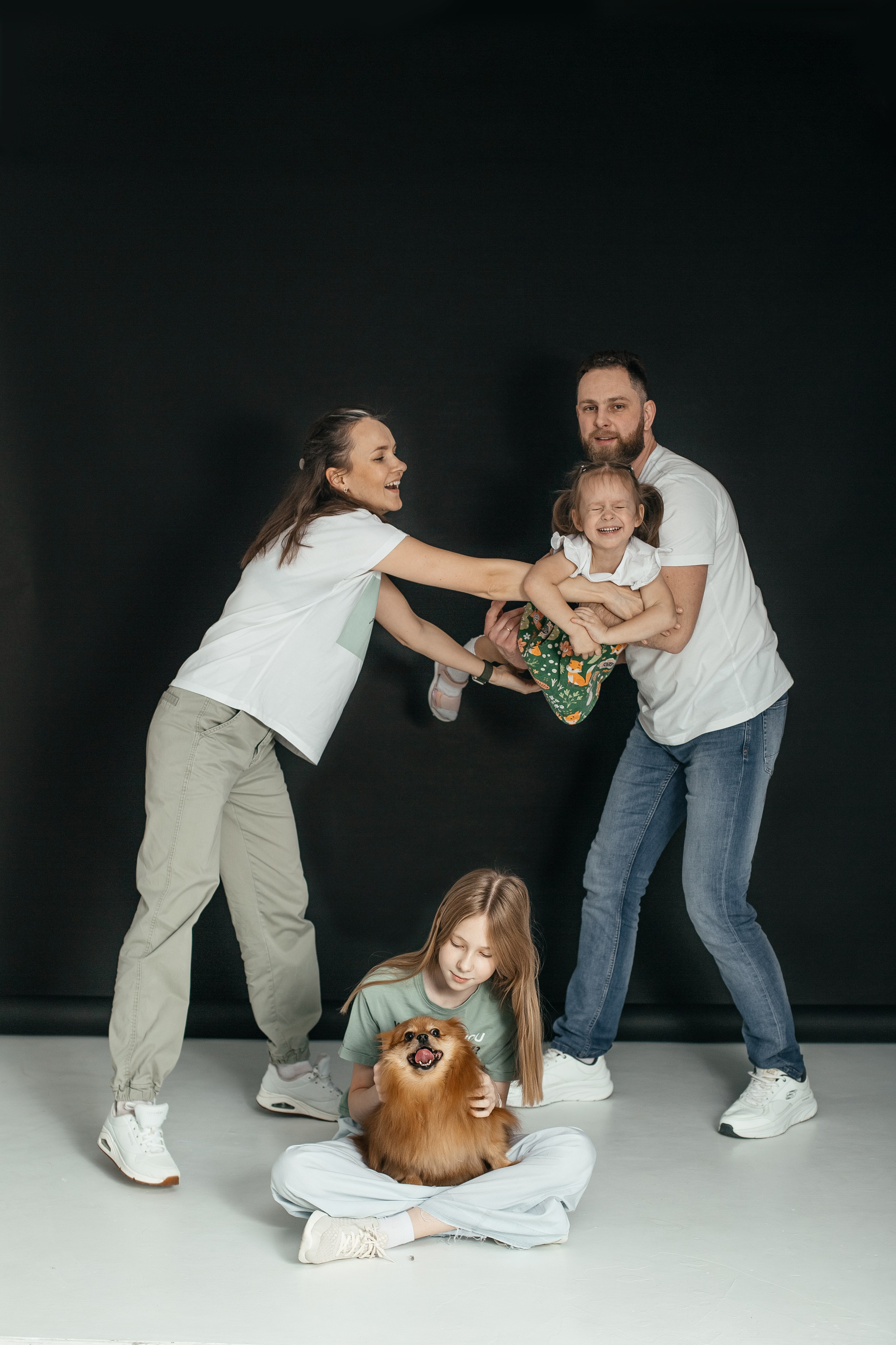 Настя с семьей. Фотограф Краснодар Марго Хелбен