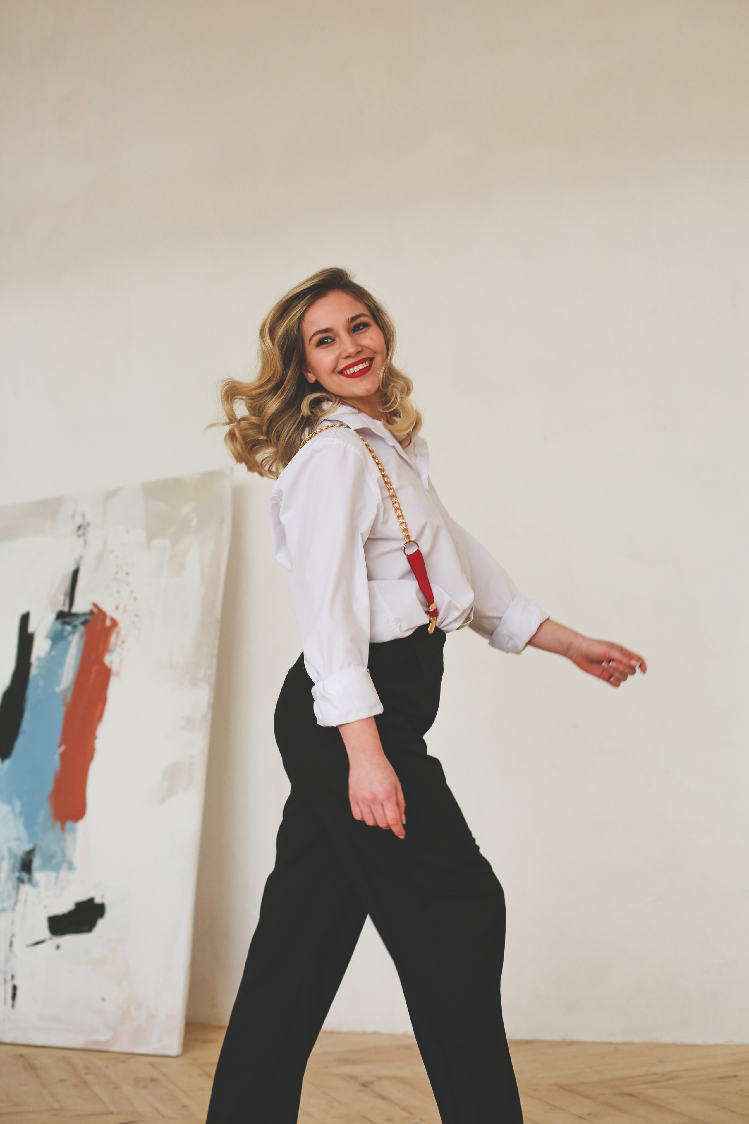 Контент для визажиста, стилиста по волосам Анны Никольской. Бренд, контент фотограф в Волгограде Елена Даньшина