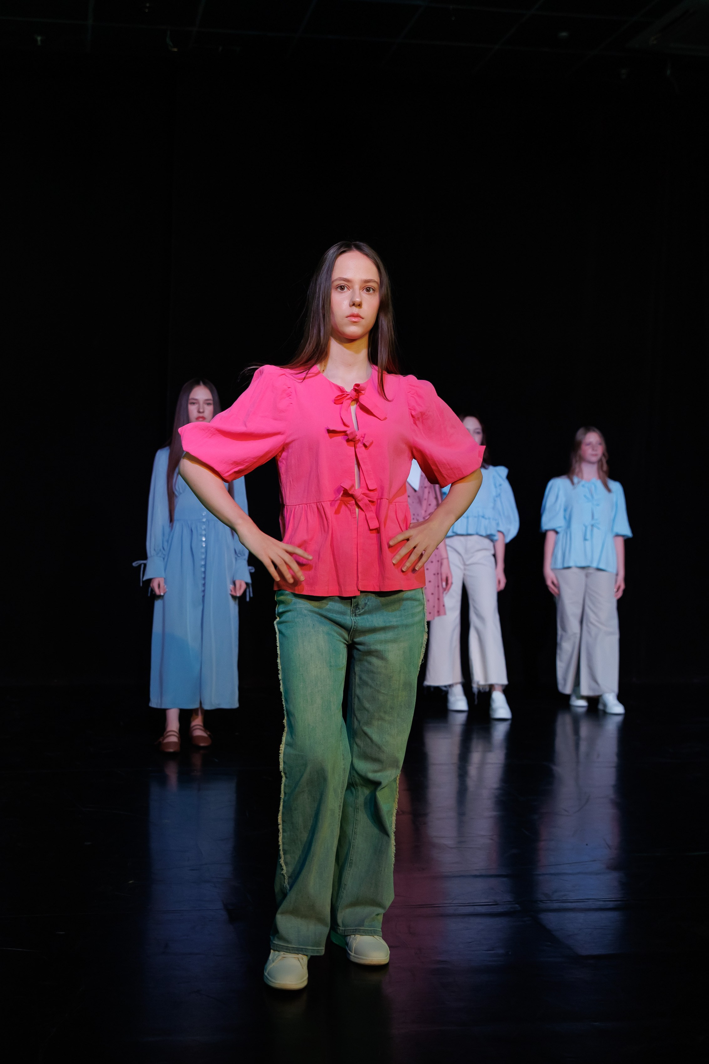 Показ коллекций Новосибирских дизайнеров для Fly Production. Фотограф Новосибирск — Наталья Гресь