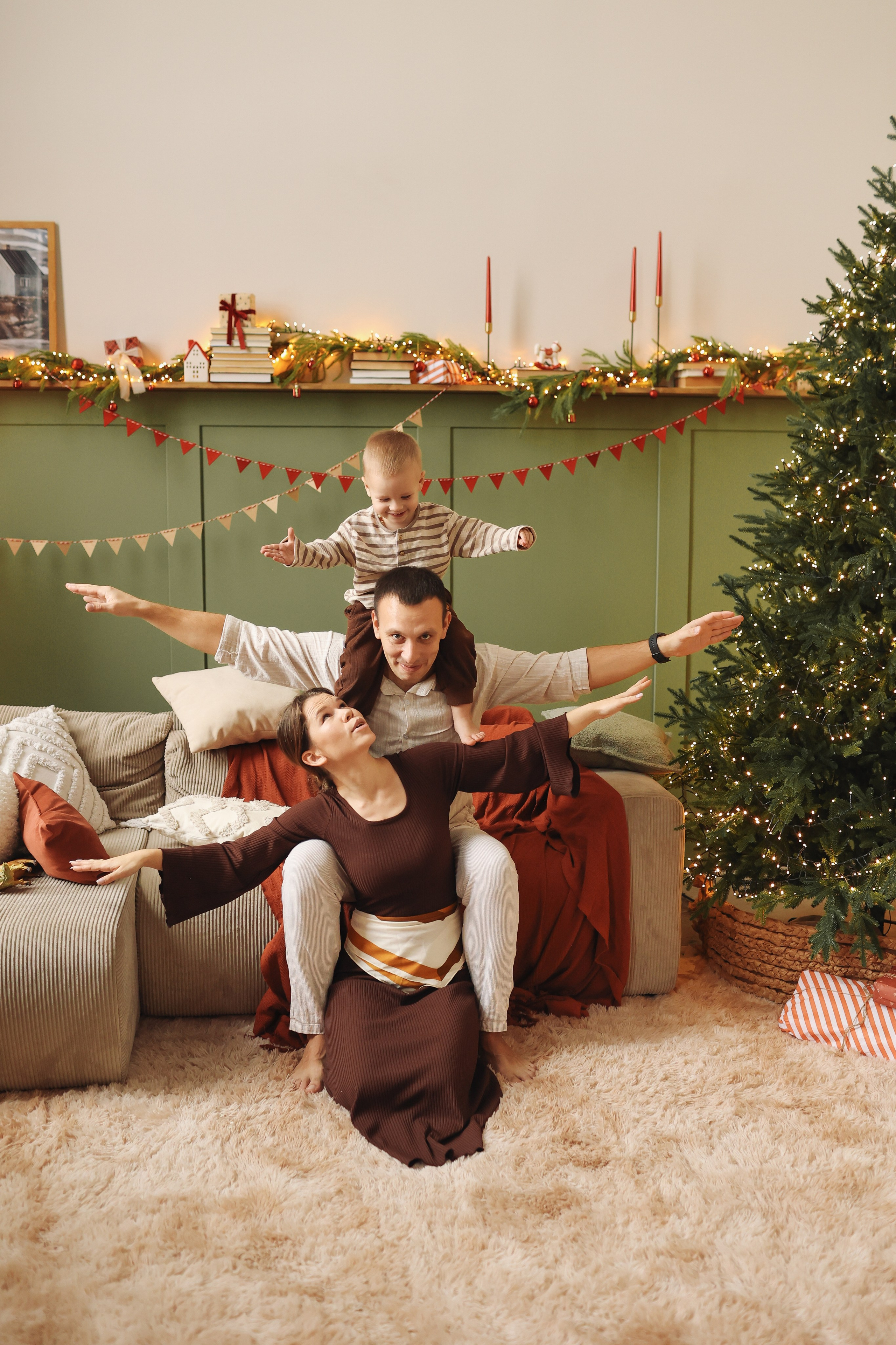 Таня Николай и маленький Савелий. Фотограф Владимир Москва