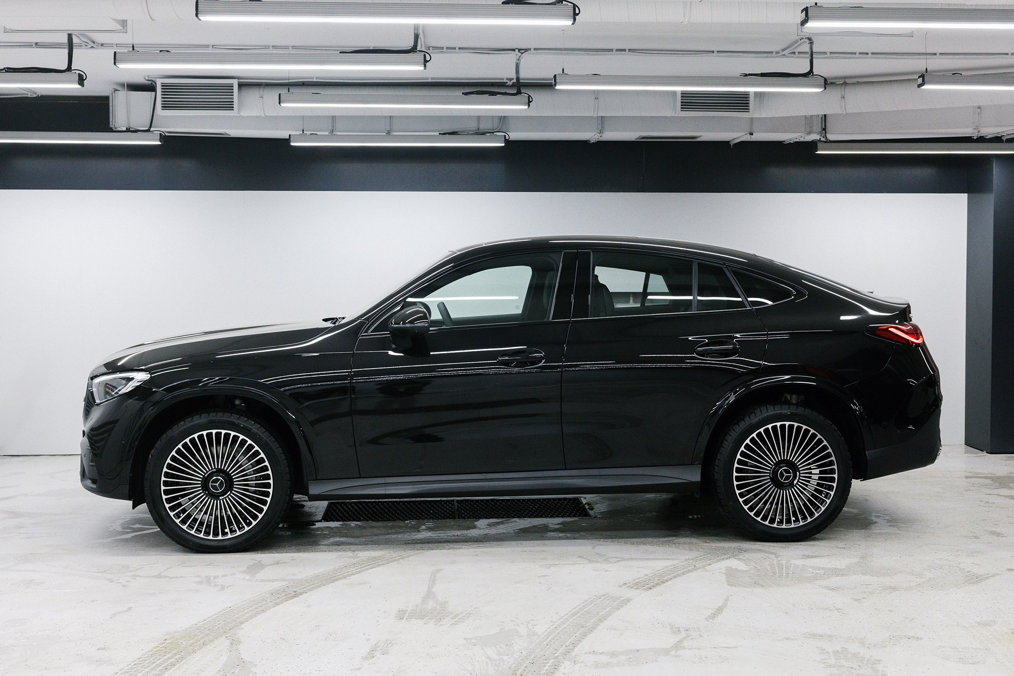 Mercedes-Benz GLC Coupe 260 II 2.0 л (204 л. с.). Автосалон «Х-Авто»