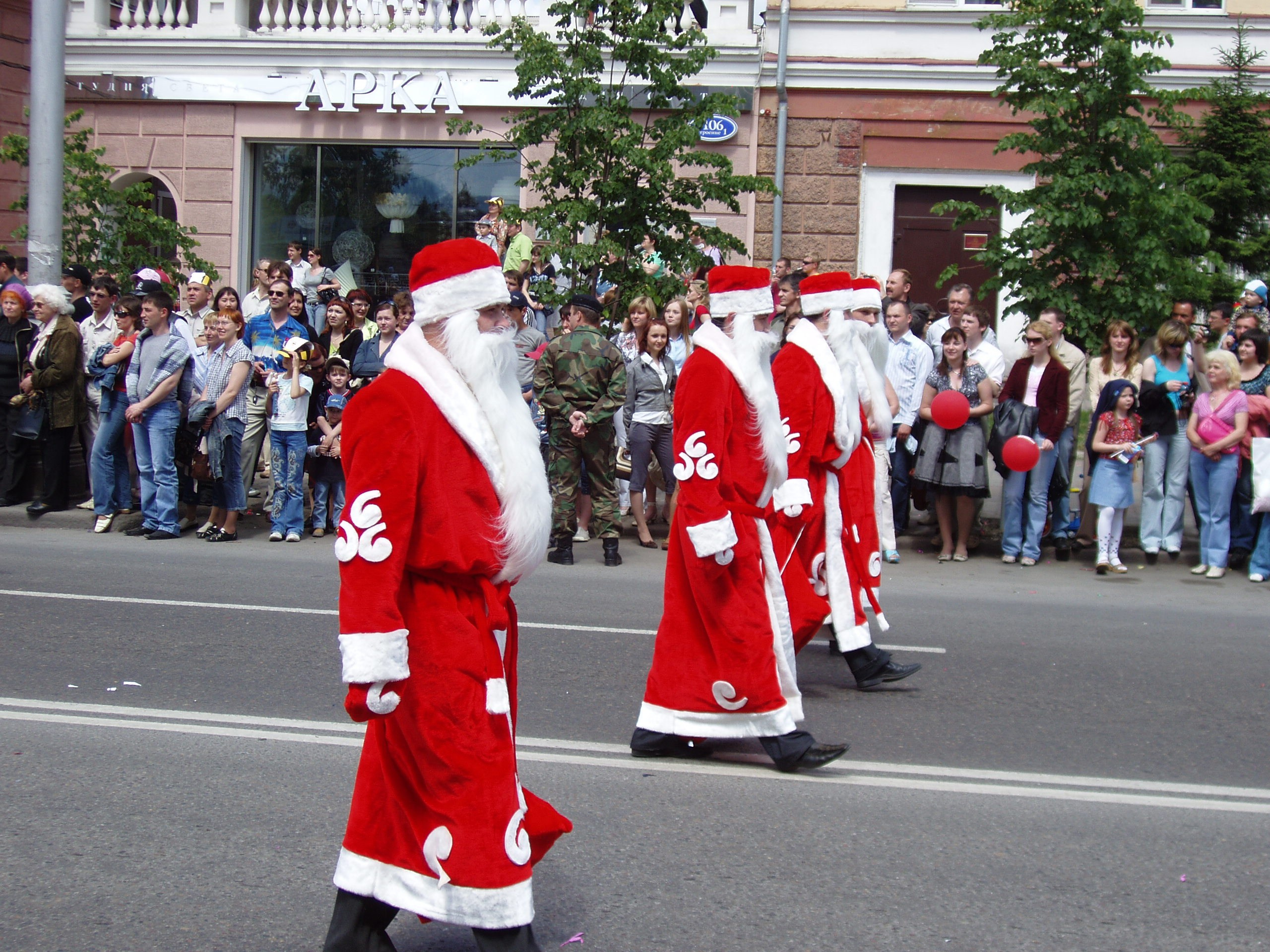 День города Карнавал 10.06.2007. Семейный, Свадебный фотограф СПБ Питер— Романова Екатерина