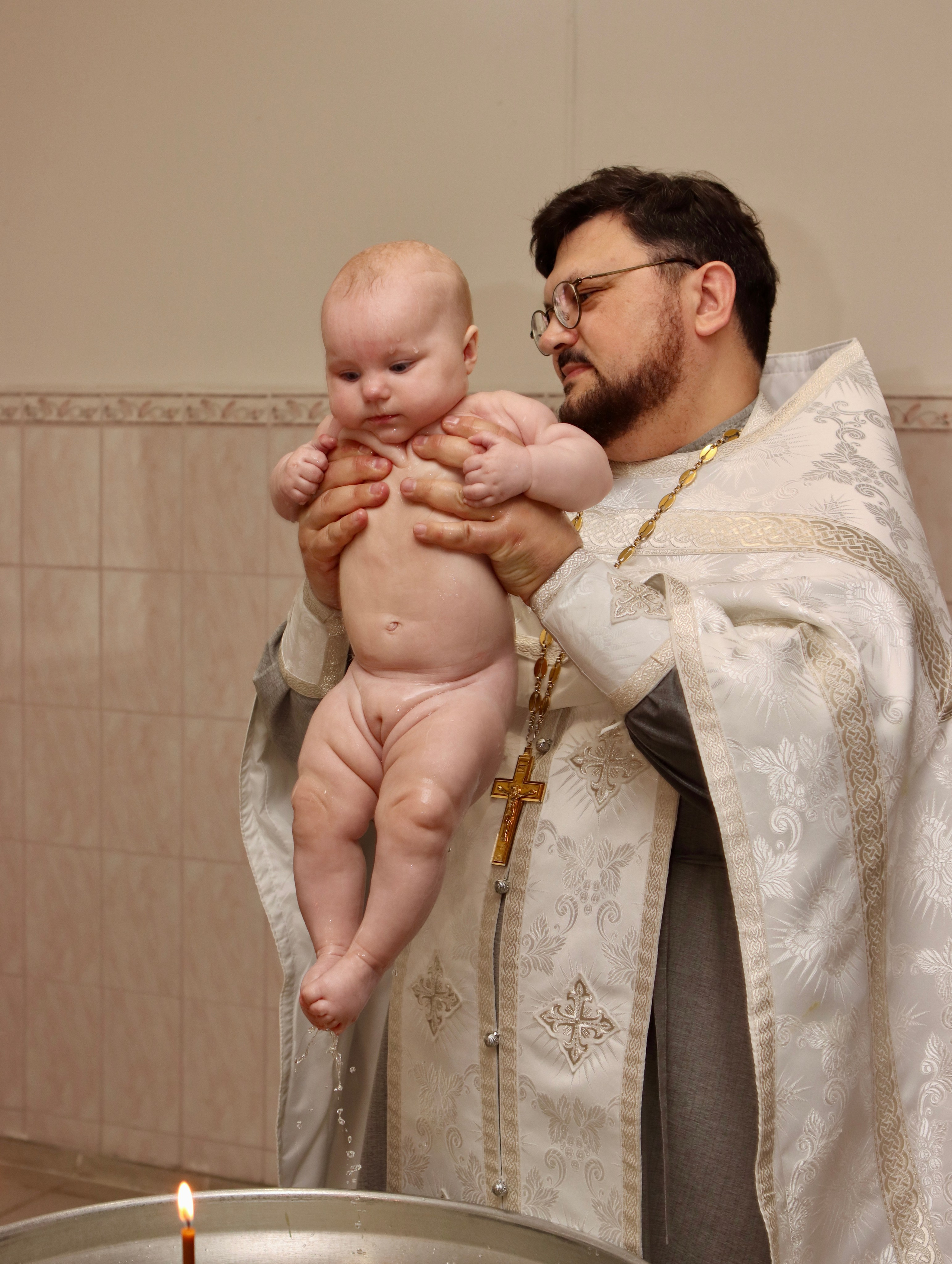 Анастасия и Вадим — крещение Виктории. Фотограф в Курске Смирнов Евгений