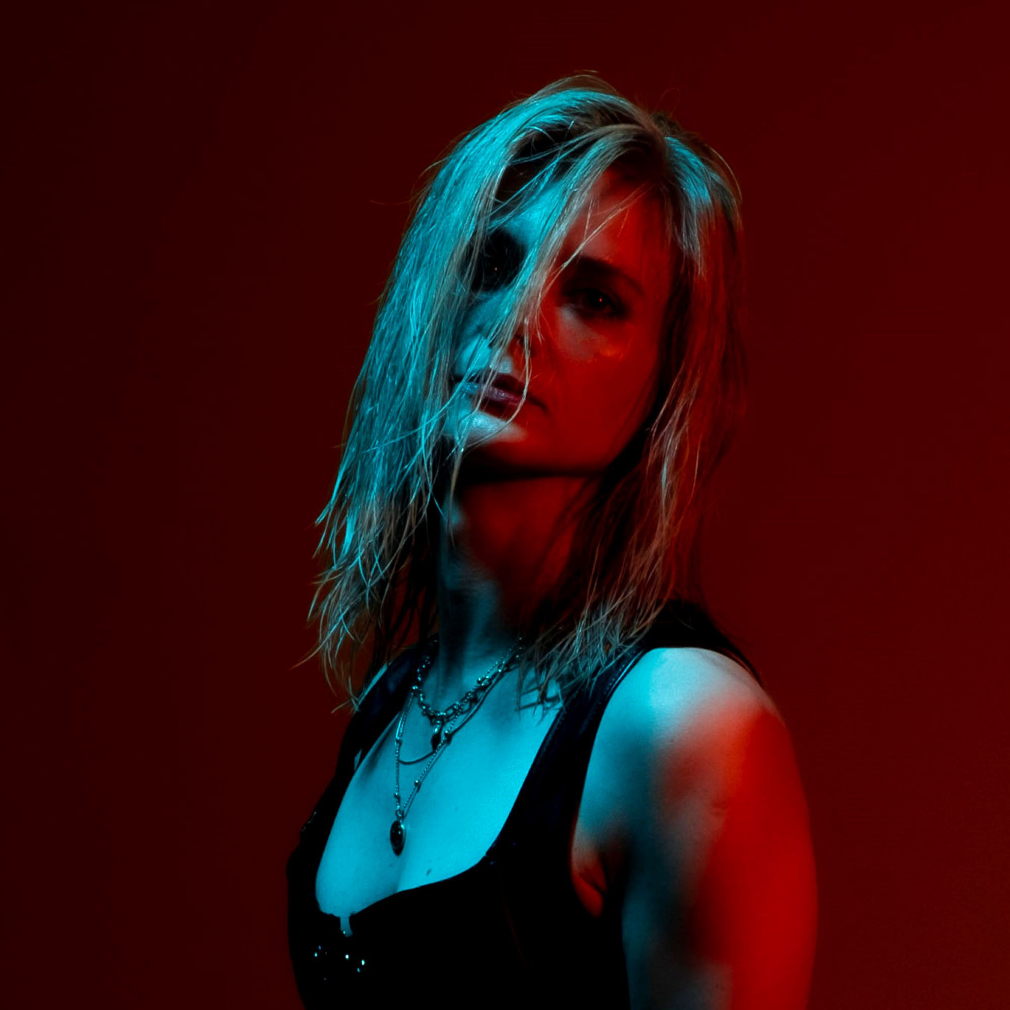 Красный. Студийный, портретный, семейный фотограф Южно-Сахалинска Яна Радаева