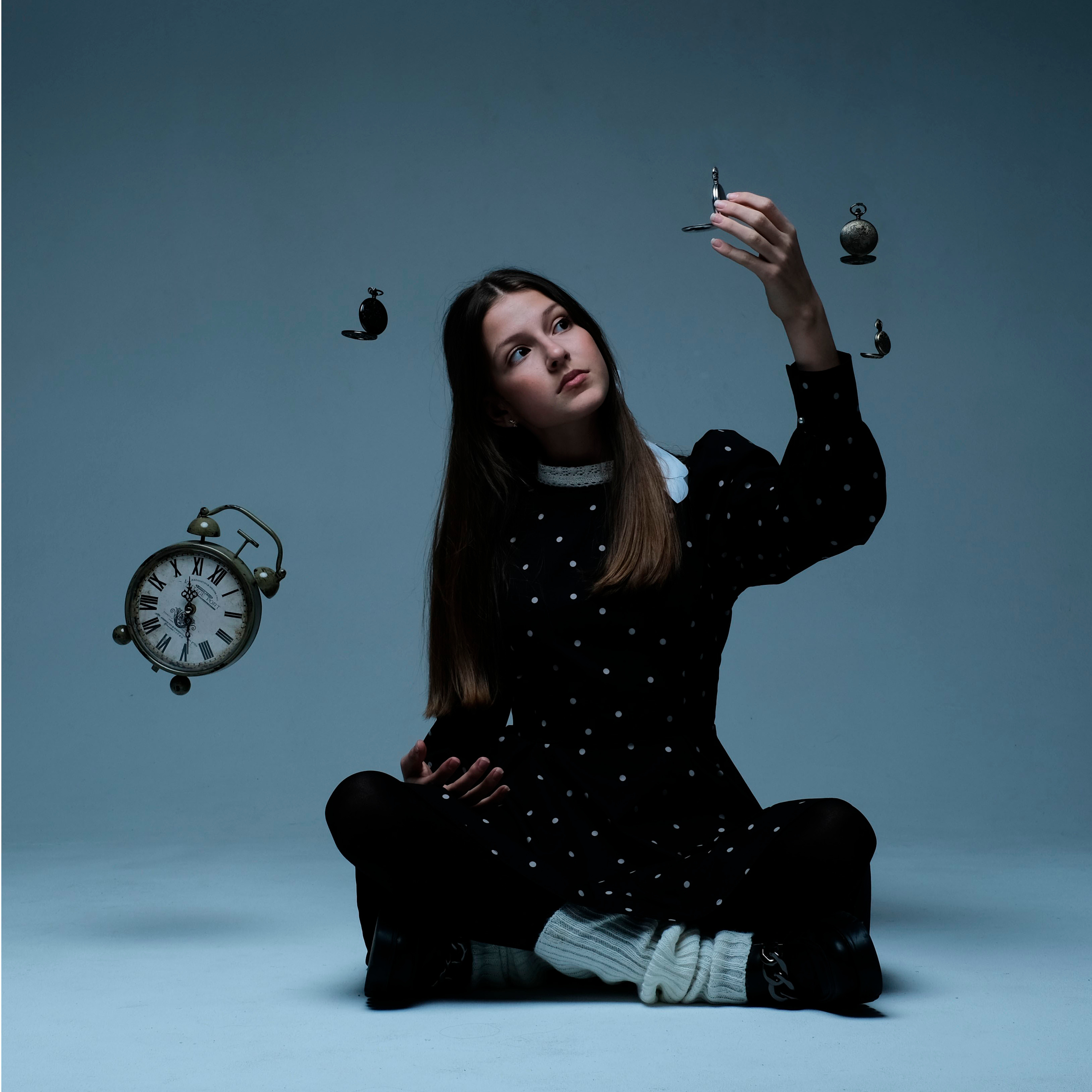 Часы. Студийный, портретный, семейный фотограф Южно-Сахалинска Яна Радаева