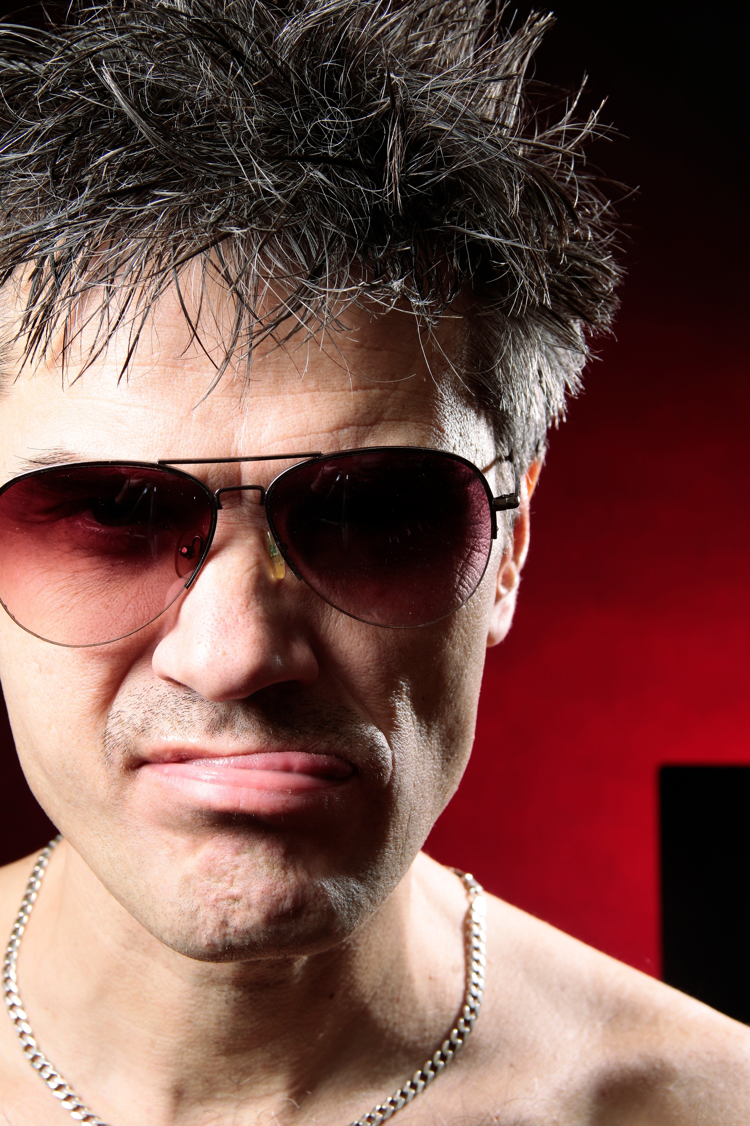 Фотограф Денис Зимин, сьёмка для маркетплейсов в городе Ростове-на-Дон. Выпускные альбомы, фотограф Денис Зимин в городе Ростове-на-Дону