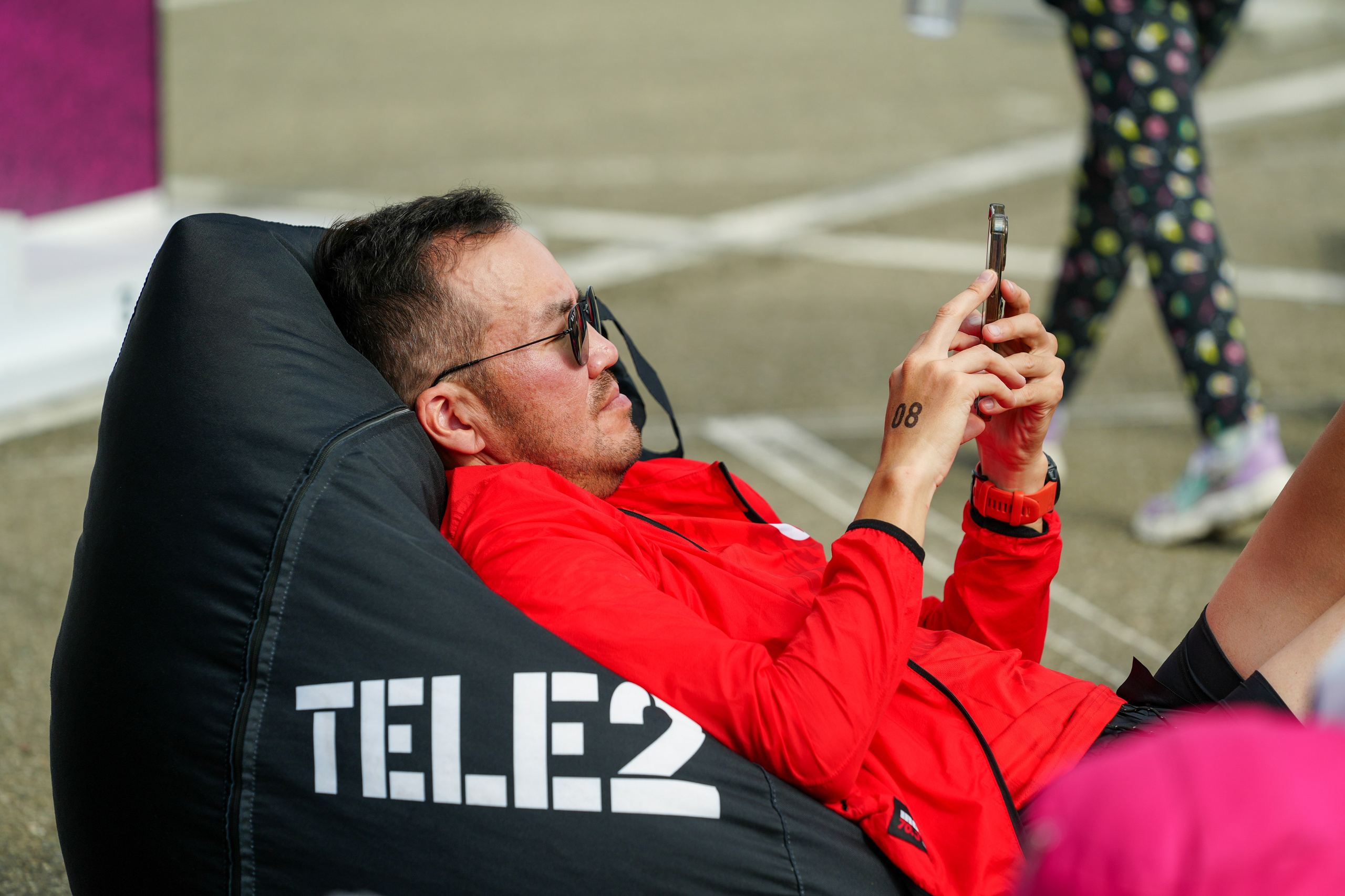 Фотоотчет партнерской интеграции для компании TELE2 на фестивале Ironstar. Репортажный фотограф в Красной Поляне и Сочи Павлюченко Екатерина