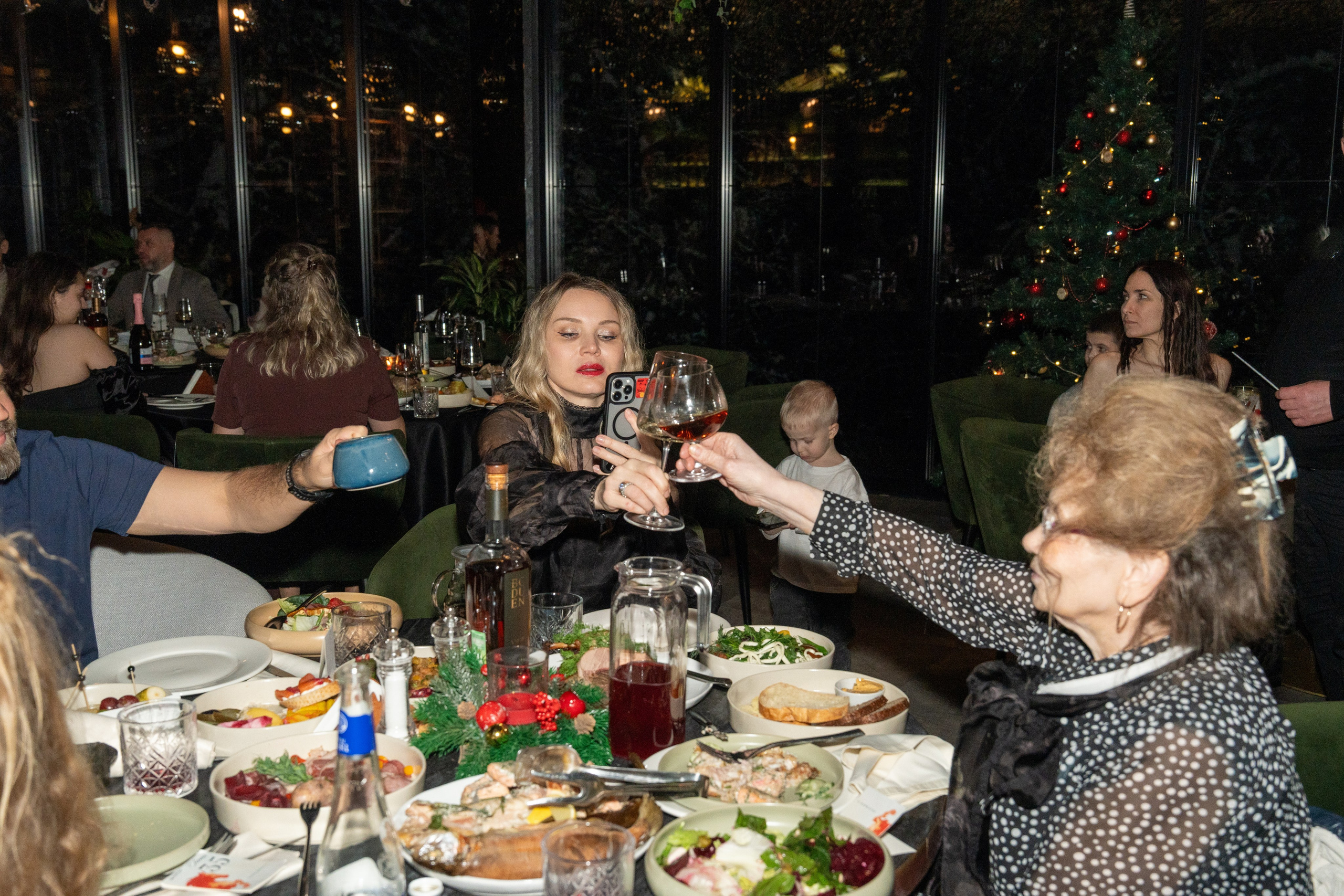 RS NYEAR2026. Репортажный фотограф в Красной Поляне и Сочи Павлюченко Екатерина