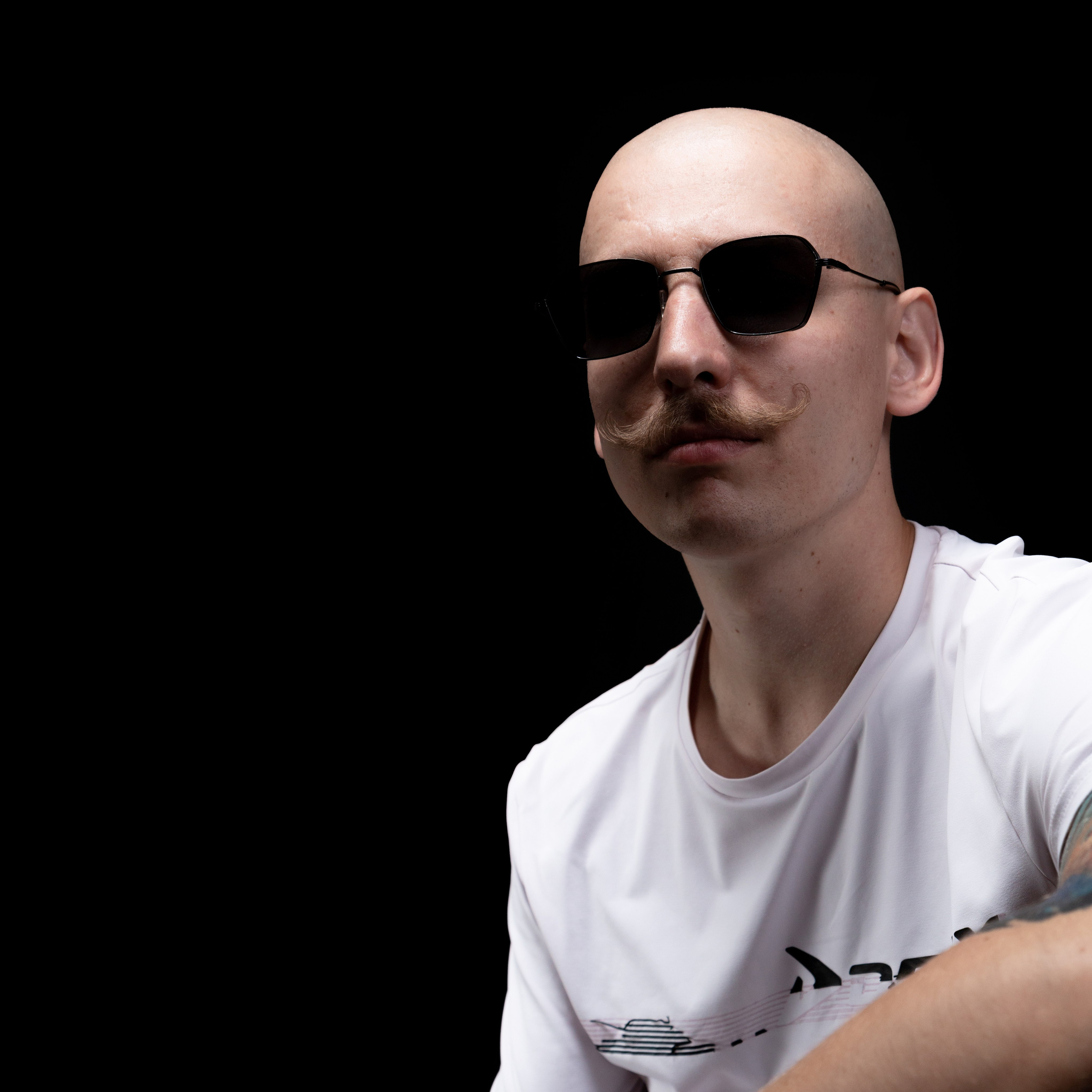 Мужские портреты. Предметный и репортажный фотограф Алексей Кротов