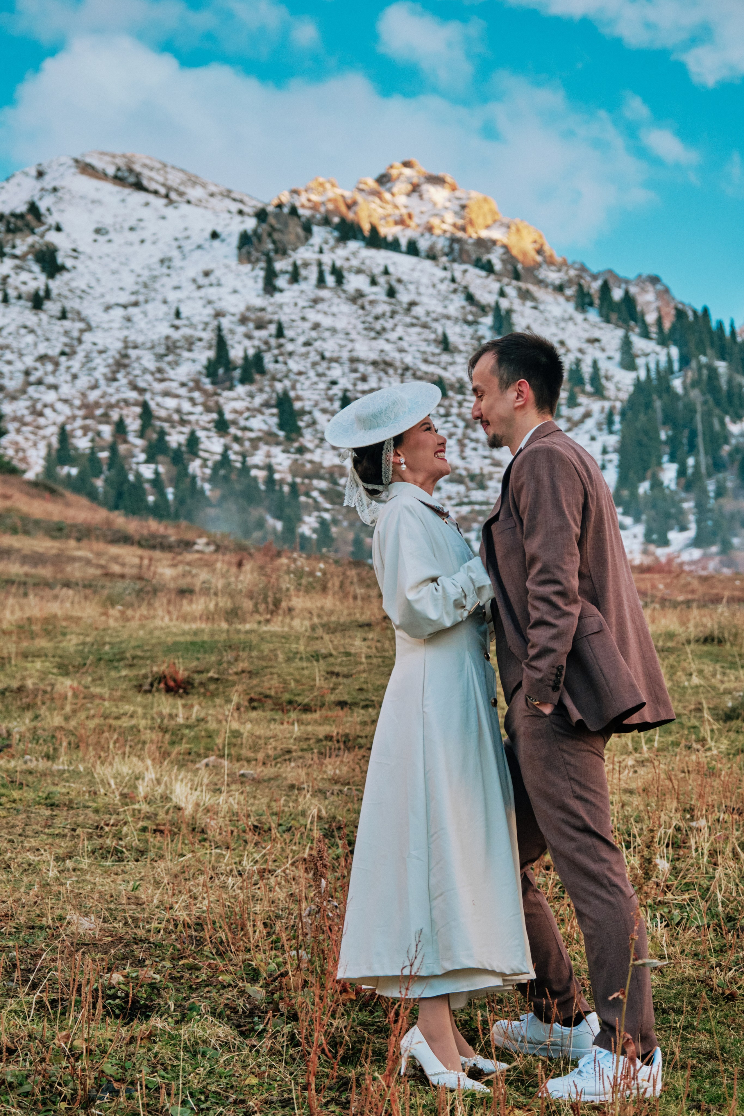 Фотопрогулка в ботаническом саду город Алматы. Видеограф и Фотограф в Алматы и Астана