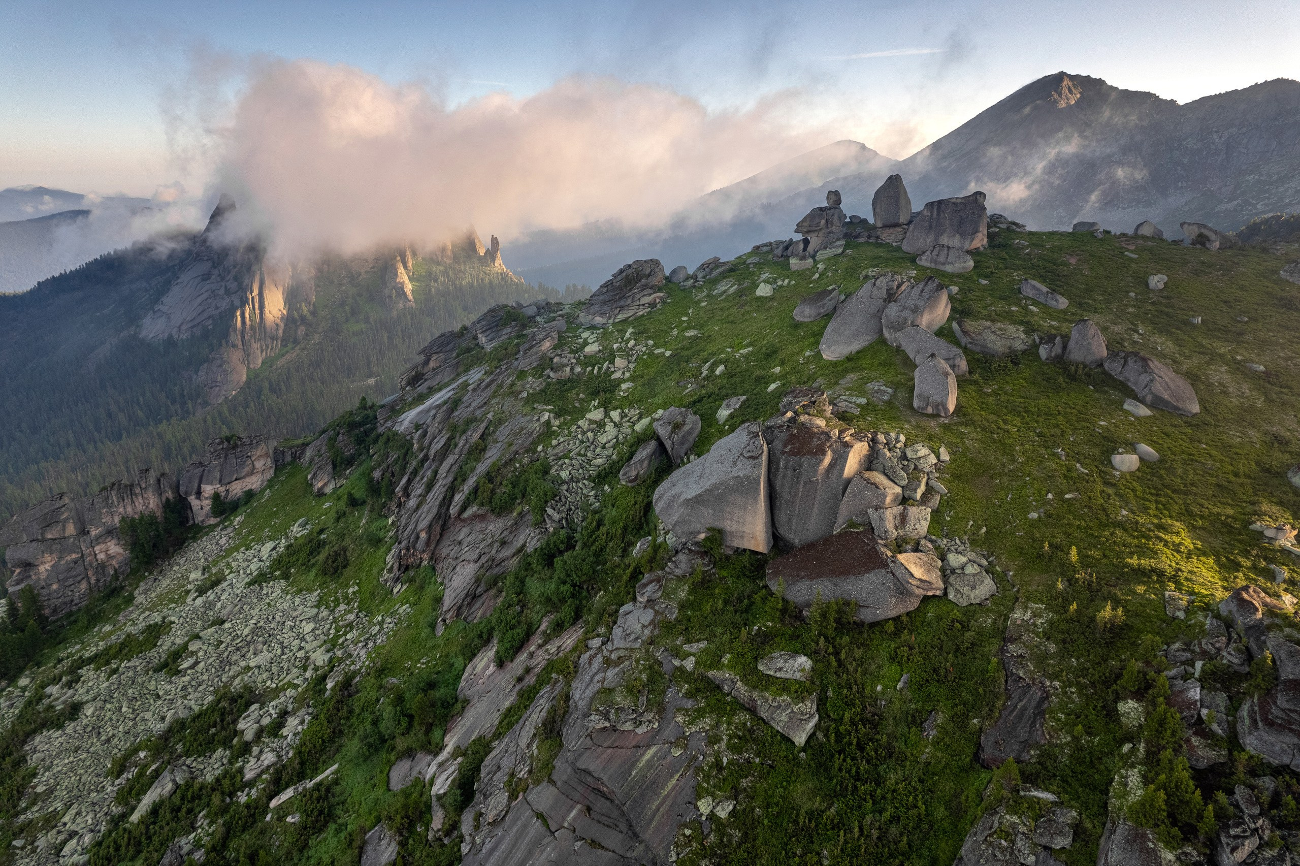 Ергаки. Фотограф в Красноярске Нерозя Александр. Пейзаж, природа, портрет