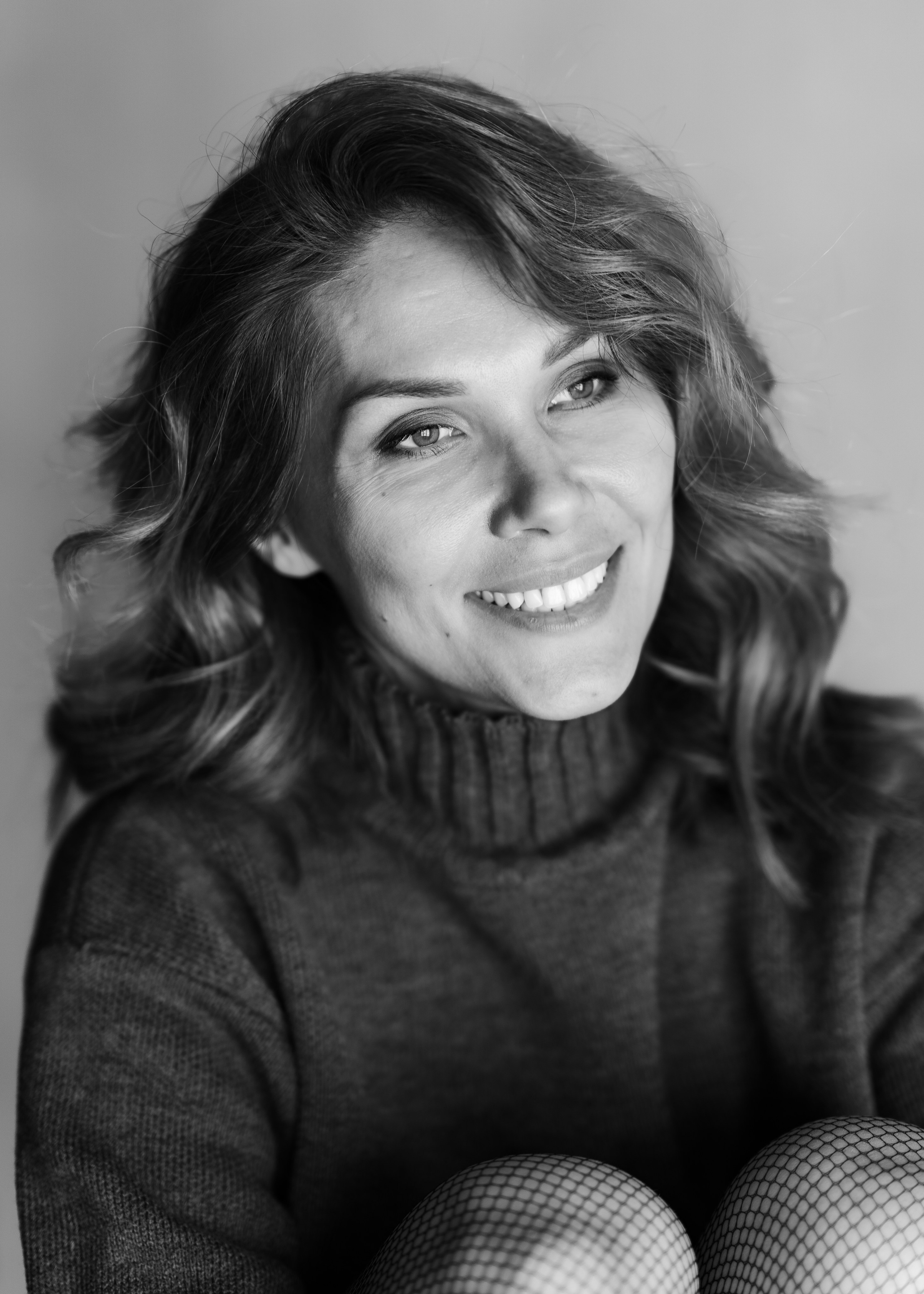 Женский портрет 35+. Женский портретный фотограф 35+ Воронеж. Добро пожаловать в магию ЧБ портрета