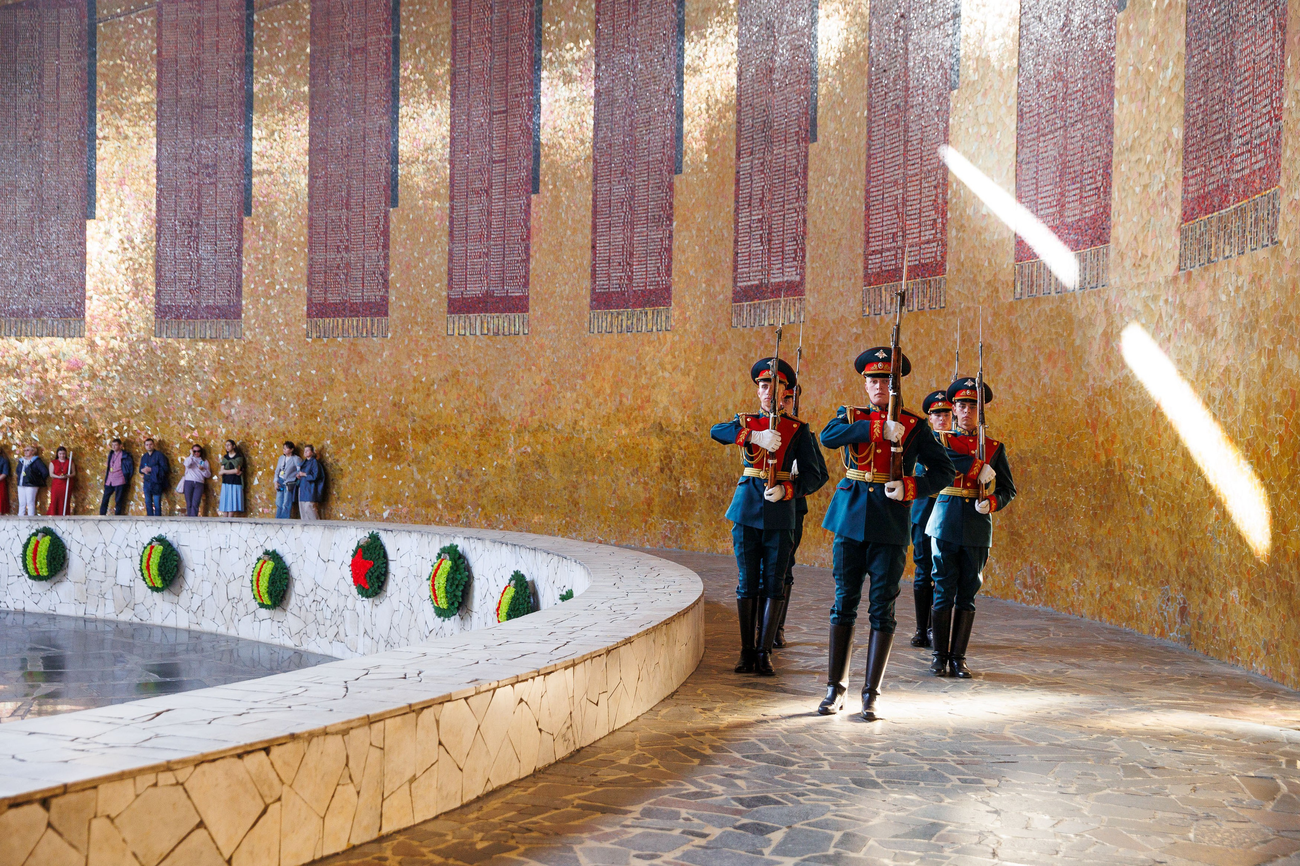 День 1. Конференция. Экскурсия по городу. Фотограф Шейдаев Эмин г. Волгоград