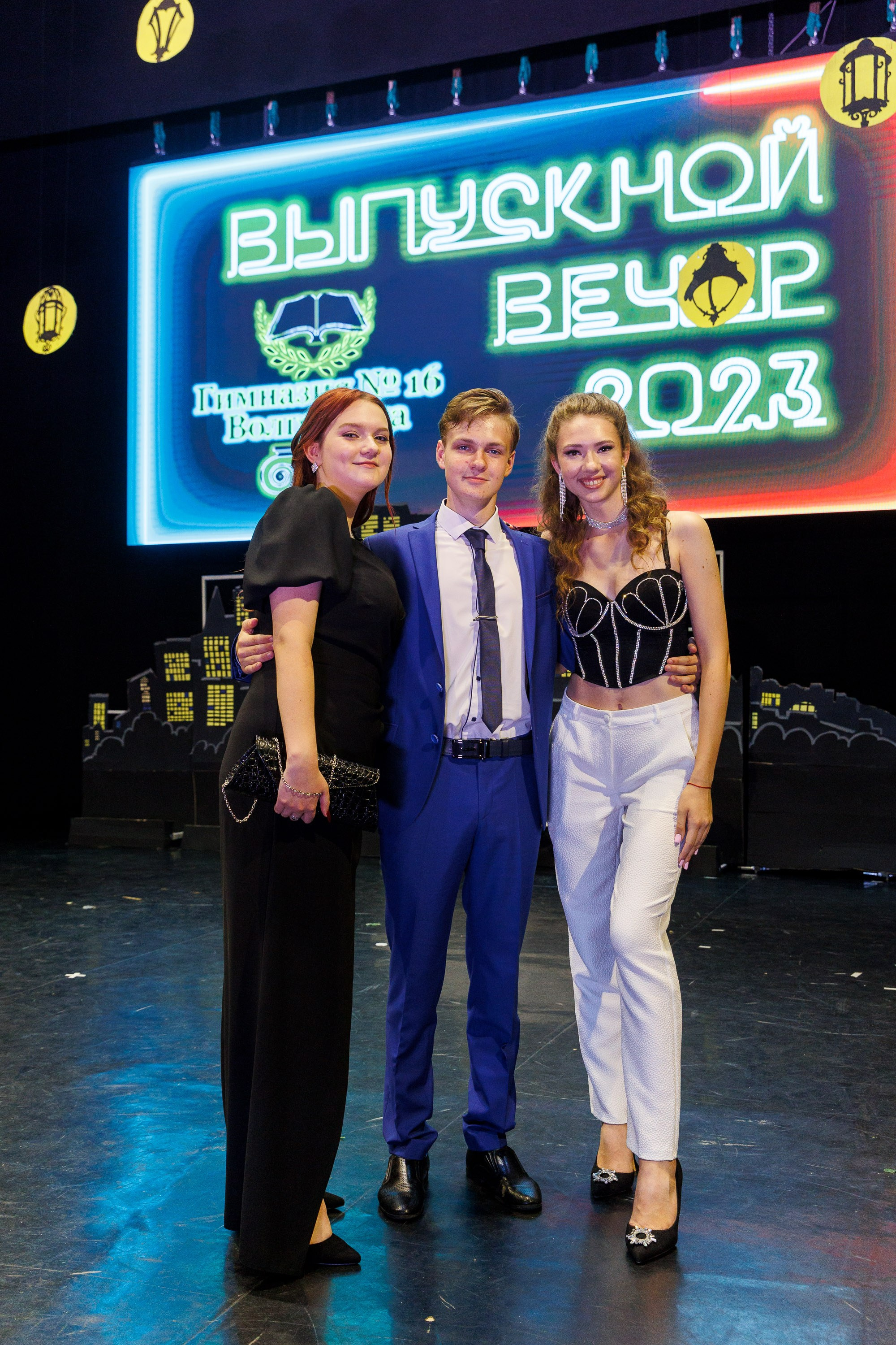 Выпускной — 2023 г. Фотограф Шейдаев Эмин г. Волгоград