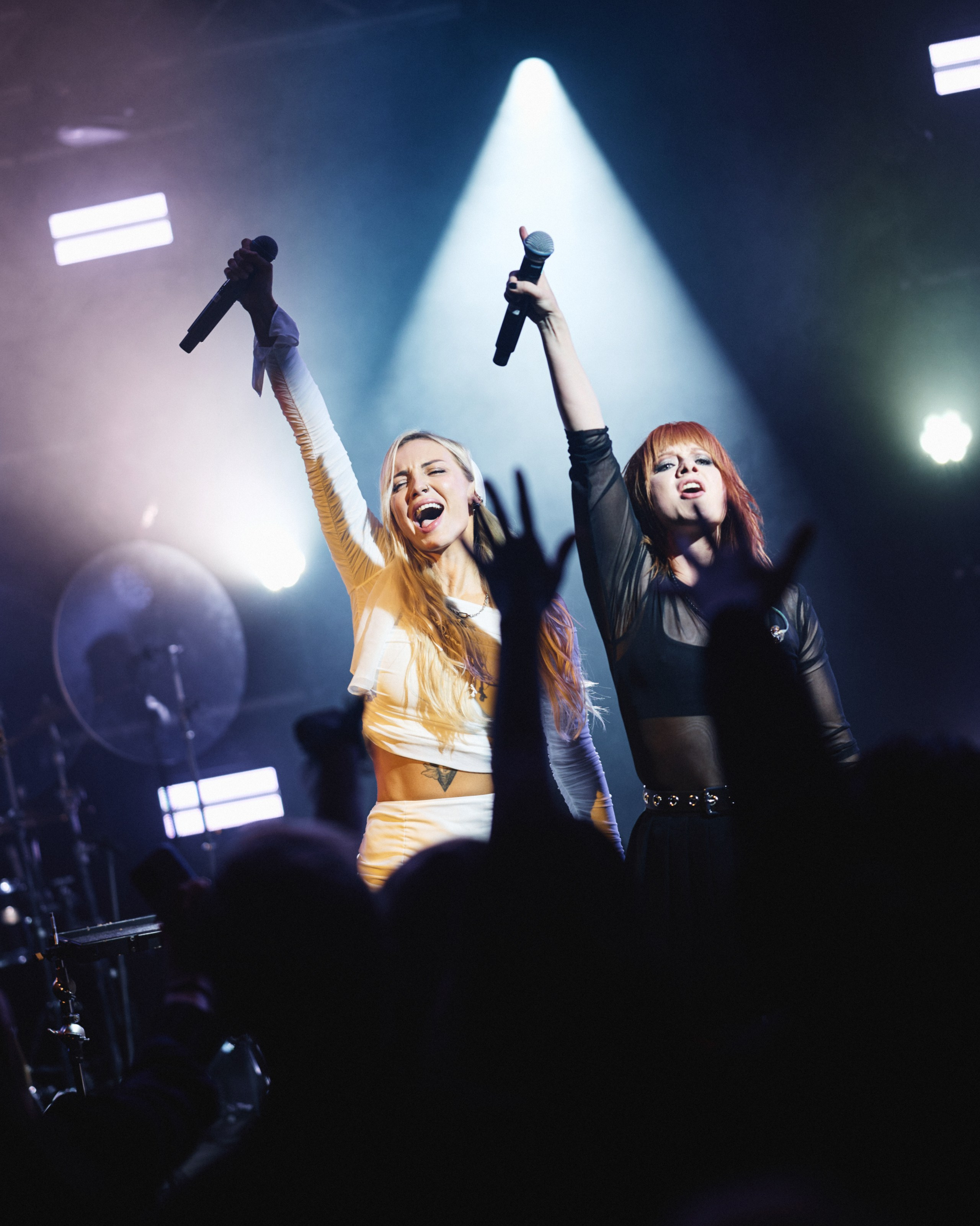 Mary GU feat Wildways. Sasha&Karina Photographers