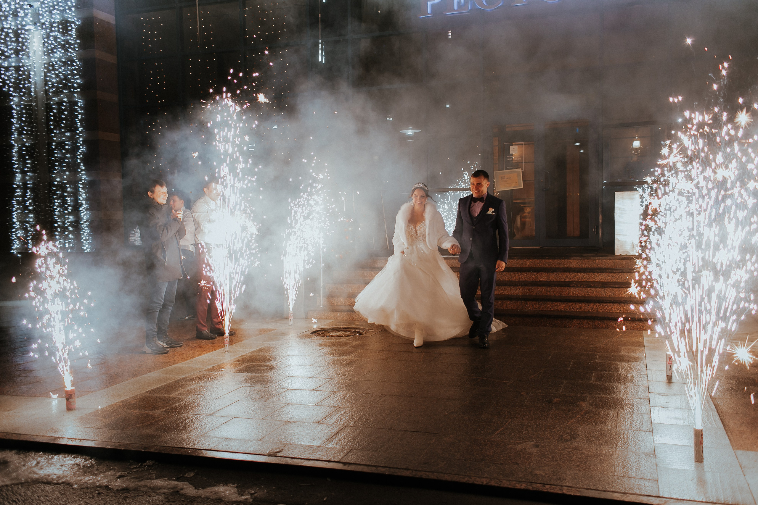 Съемка выездной регистрации в отеле. Свадебный и репортажный фотограф в Ярославле и Санкт-Петербурге Роман Микрюков