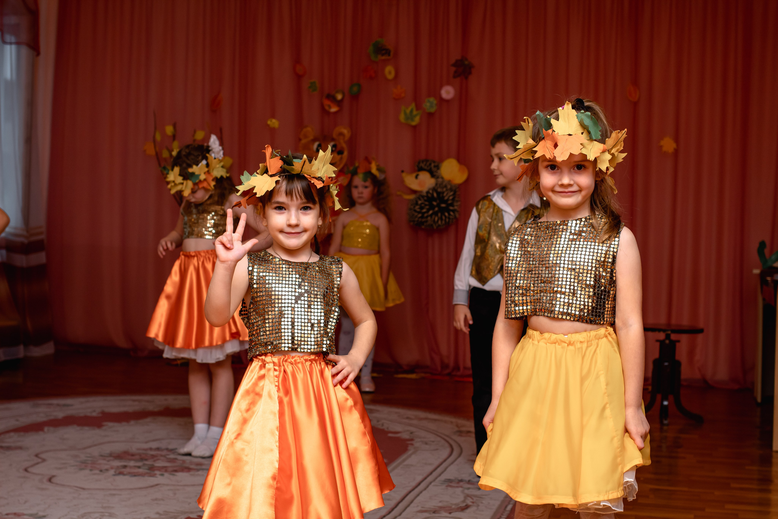 Осенний праздник в детском саду. Маргарита. Семейный фотограф в Минске Приболовец Светлана