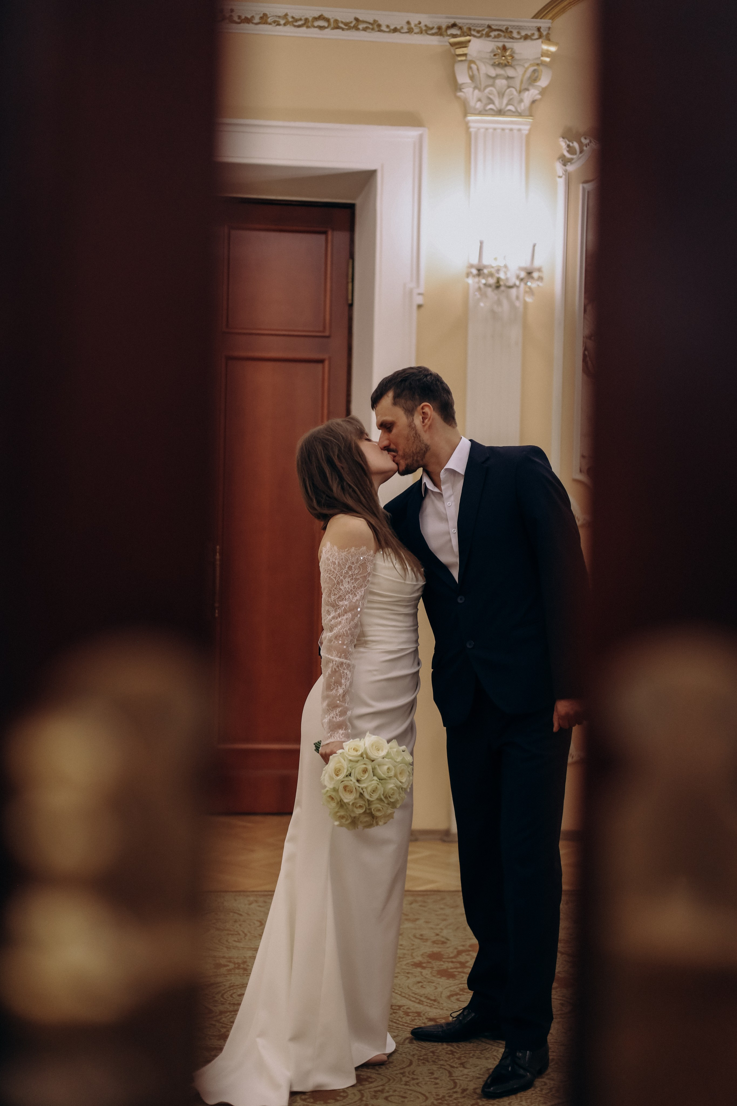 Ира и Денис. Амбассадори + Грибоедовский. Диана Чечель. Свадебный и семейный фотограф в Москве