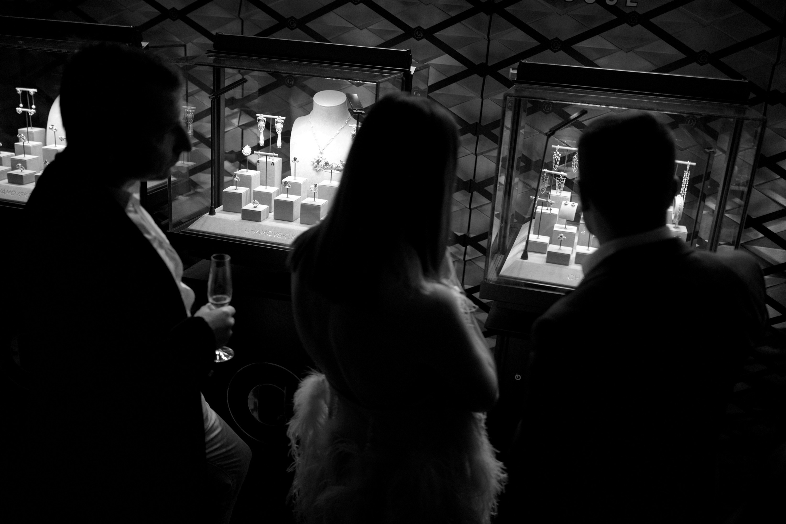 Show CHAMOVSKIKH. Anton Prokopenkov Wedding and Portrait Photographer