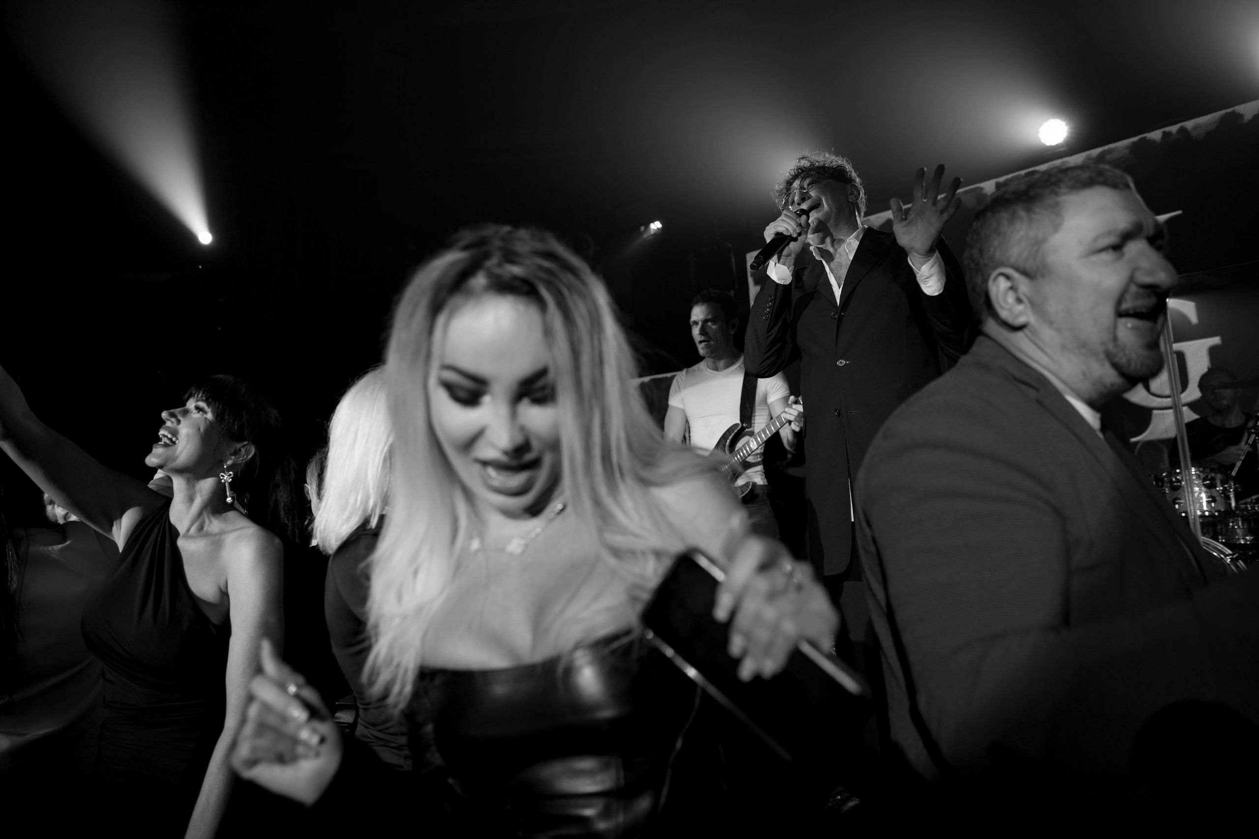 Show CHAMOVSKIKH. Anton Prokopenkov Wedding and Portrait Photographer