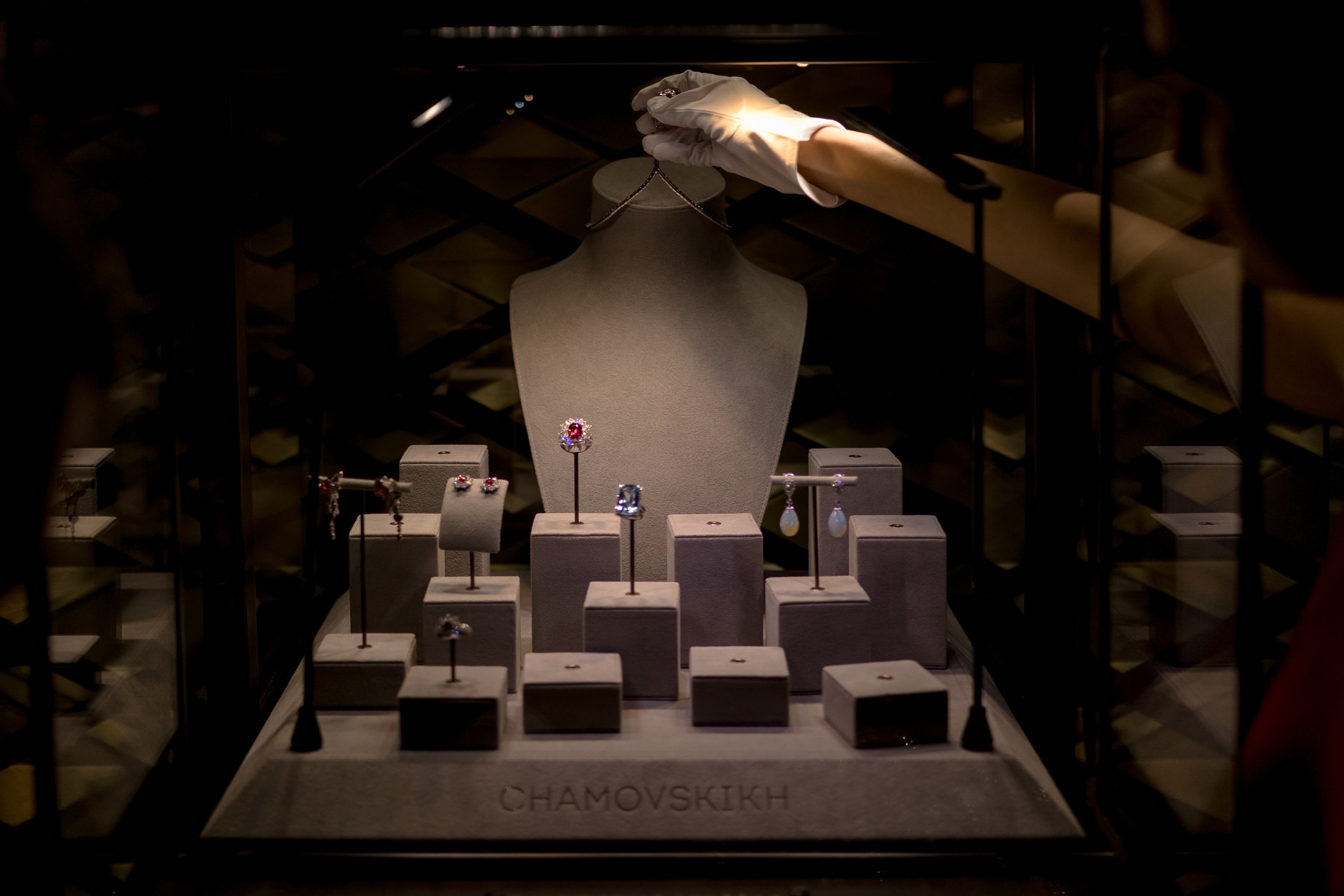 Show CHAMOVSKIKH. Anton Prokopenkov Wedding and Portrait Photographer