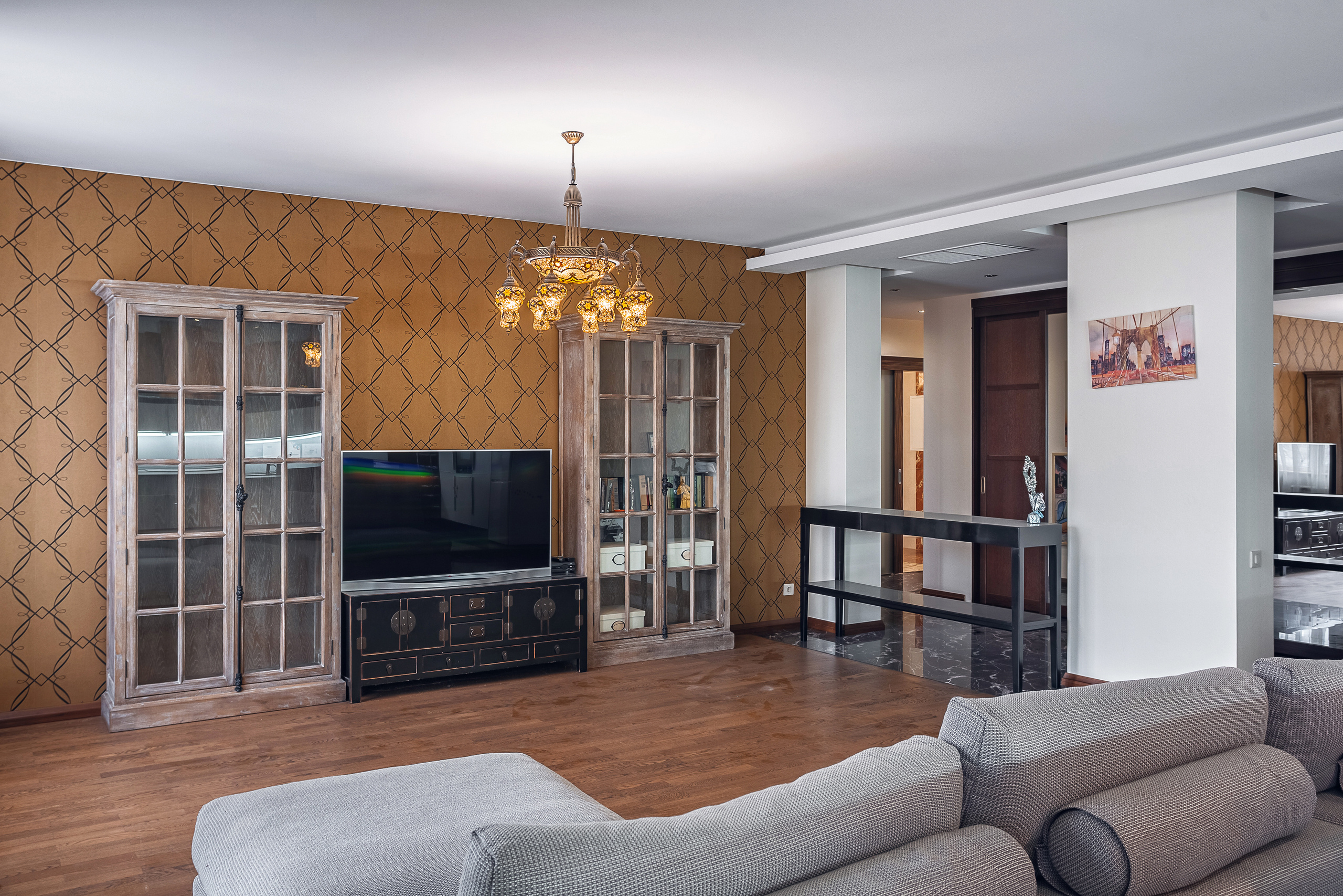 Двухкомнатная квартира. Свадебный и семейный фотограф Ворожейкин Олег. Фотографирую во Владиво