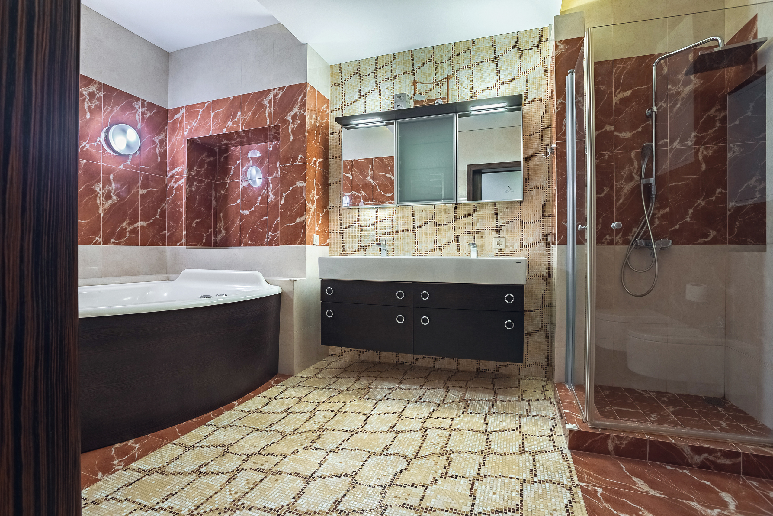 Двухкомнатная квартира. Свадебный и семейный фотограф Ворожейкин Олег. Фотографирую во Владиво