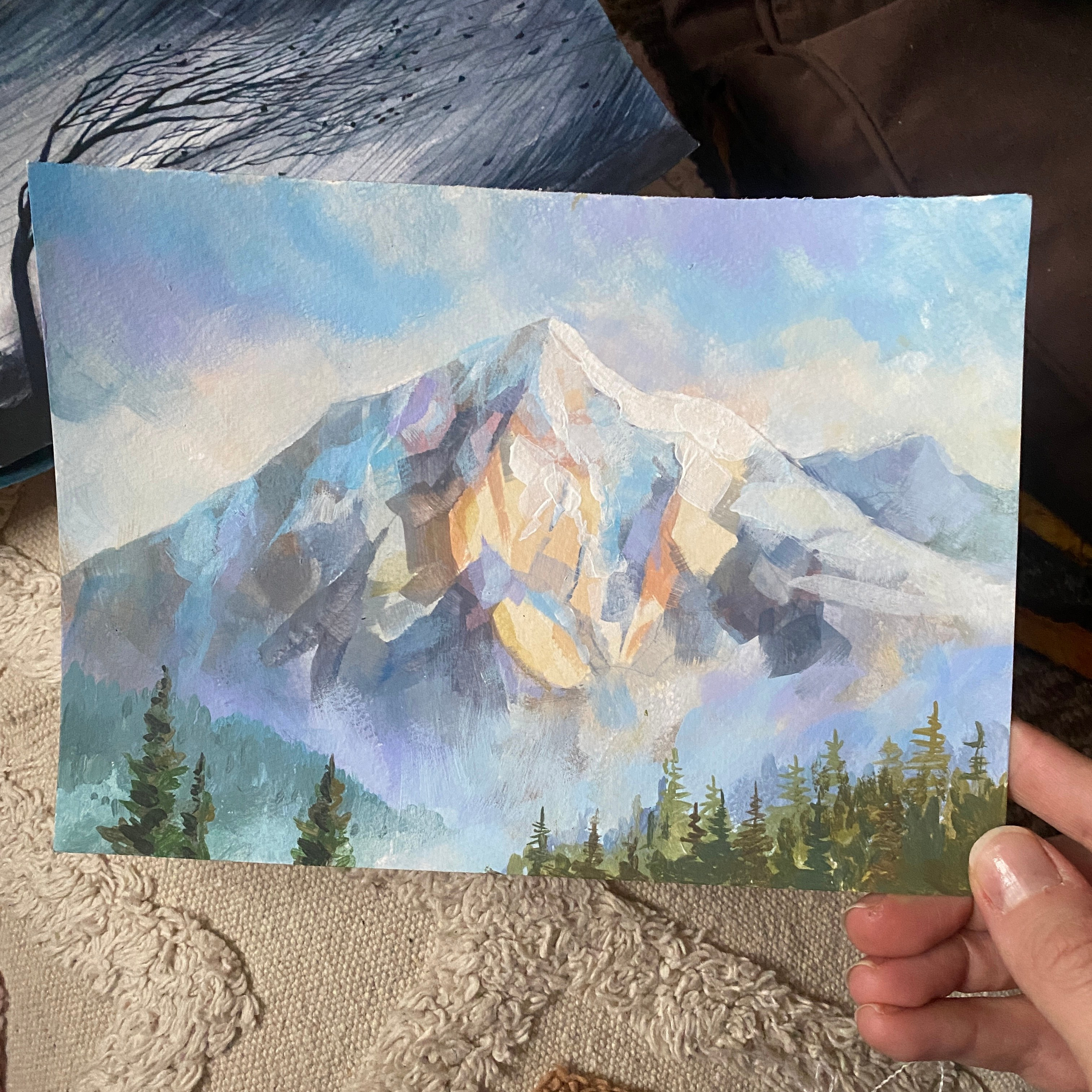 Иллюстрация горы красиво освещенной светом