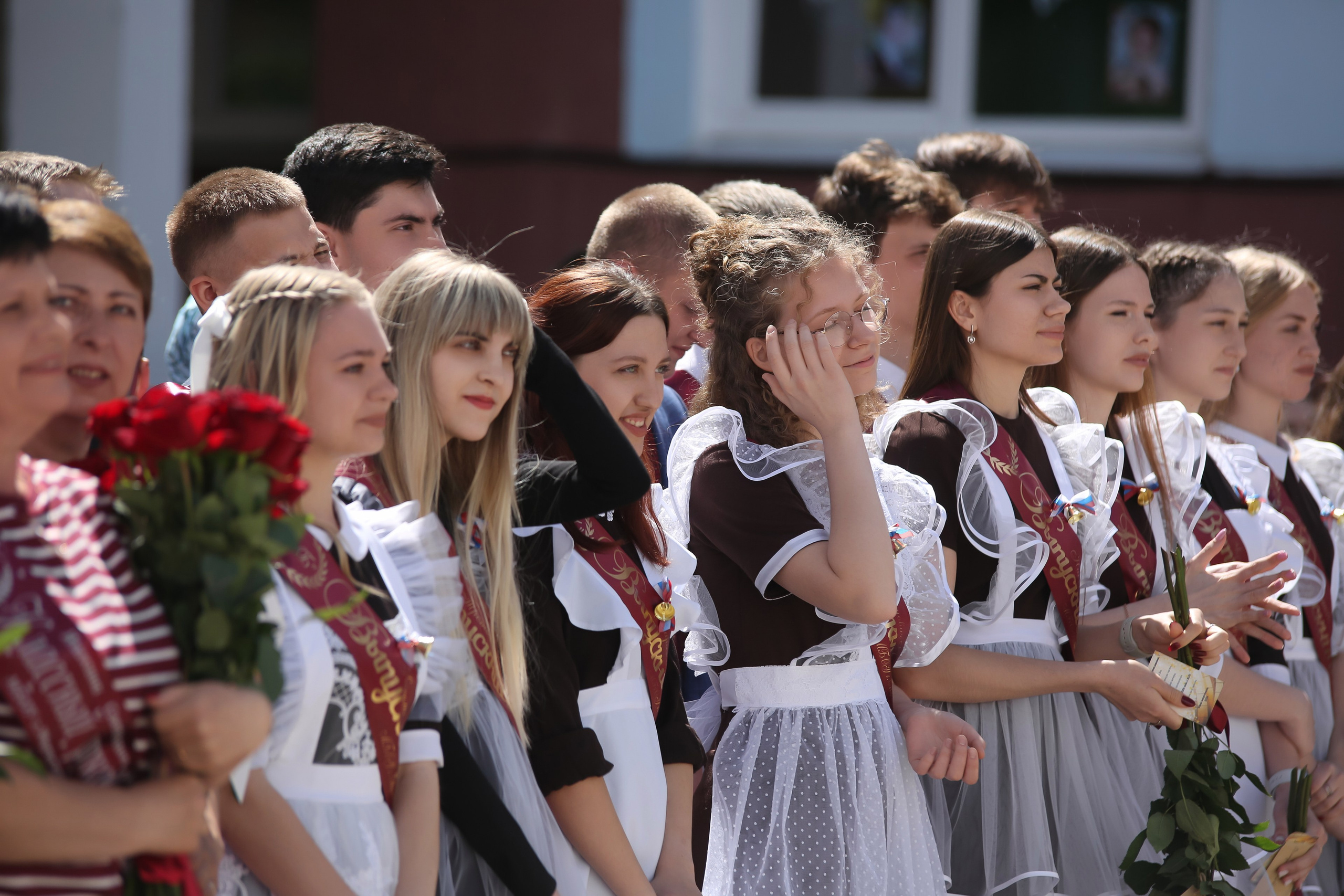 ЛИНЕЙКА «ПОСЛЕДНИЙ ЗВОНОК» 9 ШКОЛА 2024 г МЦЕНСК. ТВОЙ АЛЬБОМ / ТВОИ ПРАВИЛА