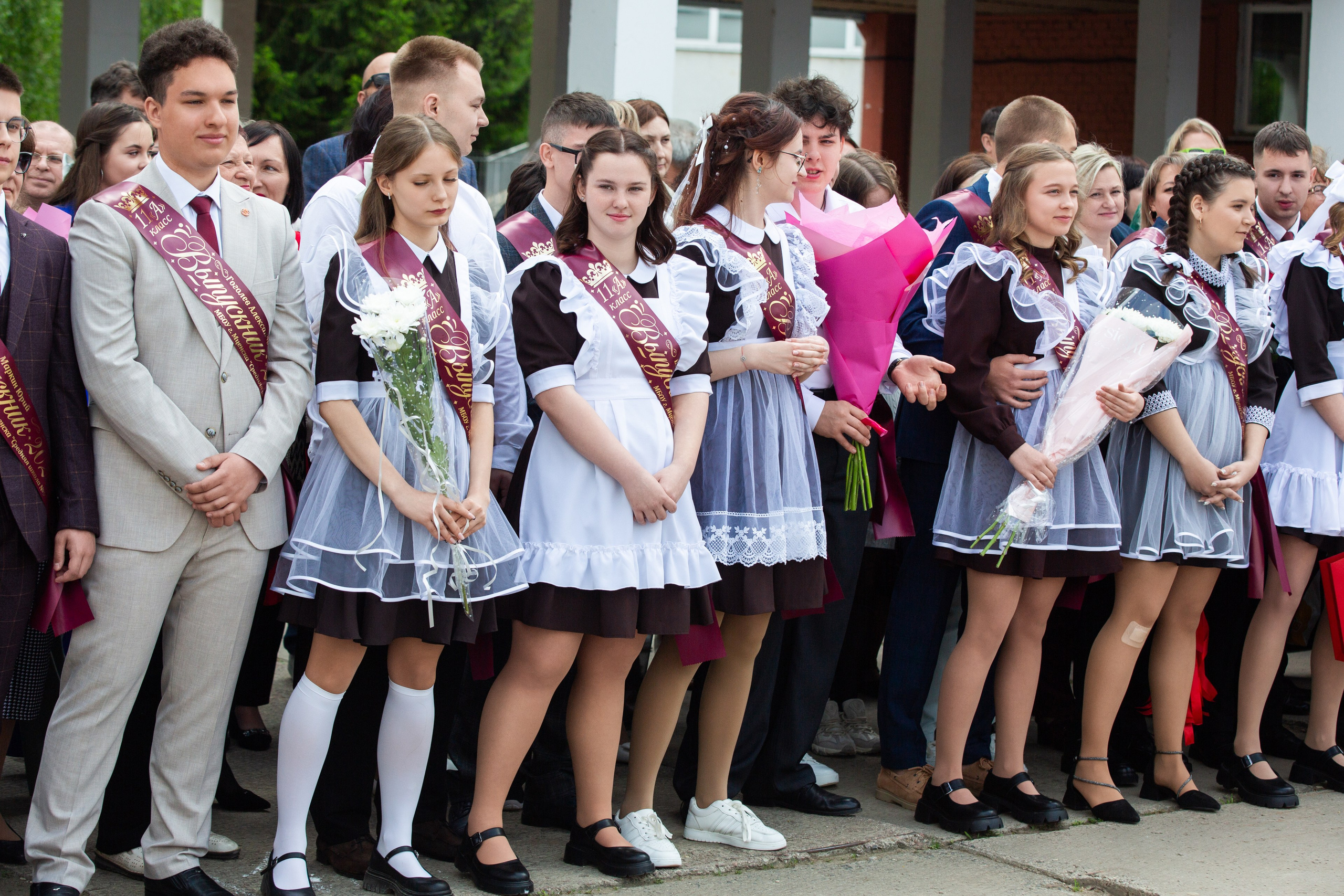 ПОСЛЕДНИЙ ЗВОНОК 2025 9 ШКОЛА. ТВОЙ АЛЬБОМ / ТВОИ ПРАВИЛА