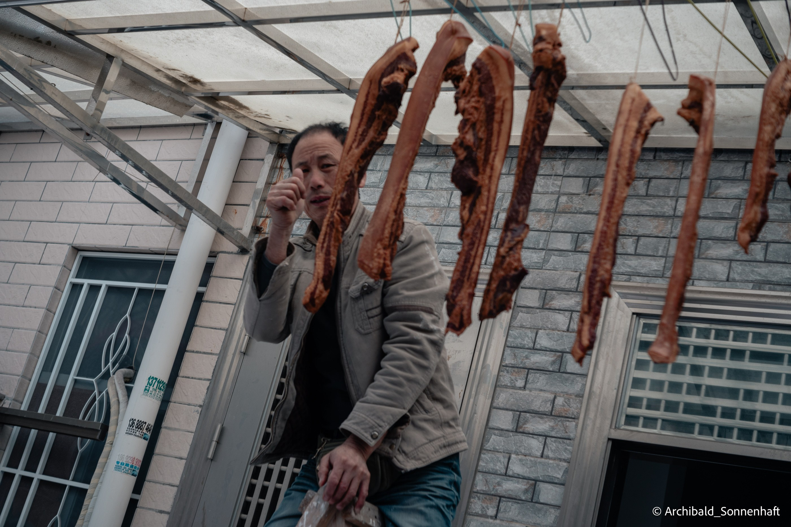 Walking in GZ, sunday. Photographer in Guangzhou, China. Archibald Sonnenhaft