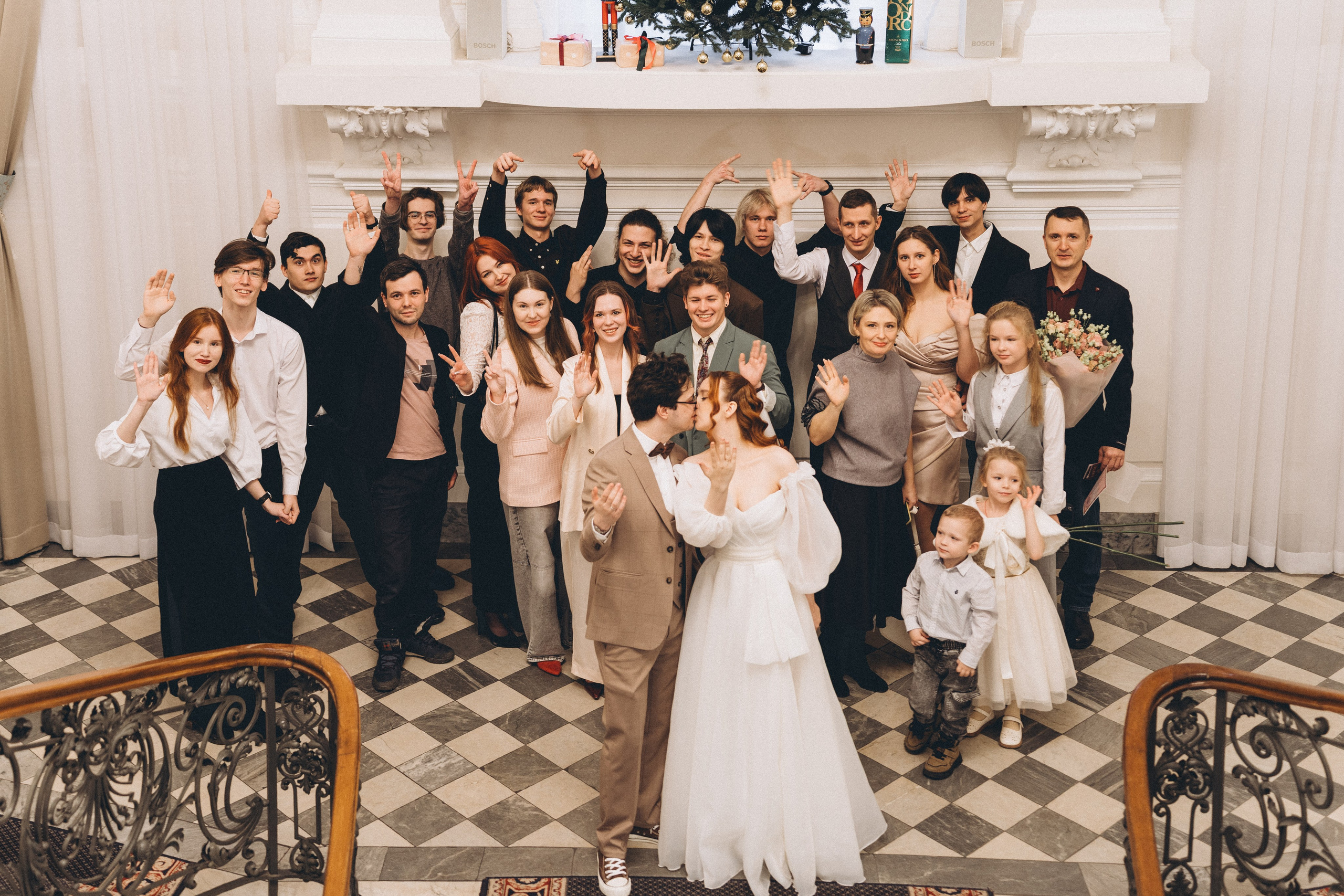 СВАДЕБНАЯ СЬЕМКА ВО ВТОРОМ ДВОРЦЕ С ГОСТЯМИ И ПРОГУЛКА В ТАВРИЧЕСКОМ САДУ. Профессиональный фотограф, Санкт-Петербург — Виктория Богомолова