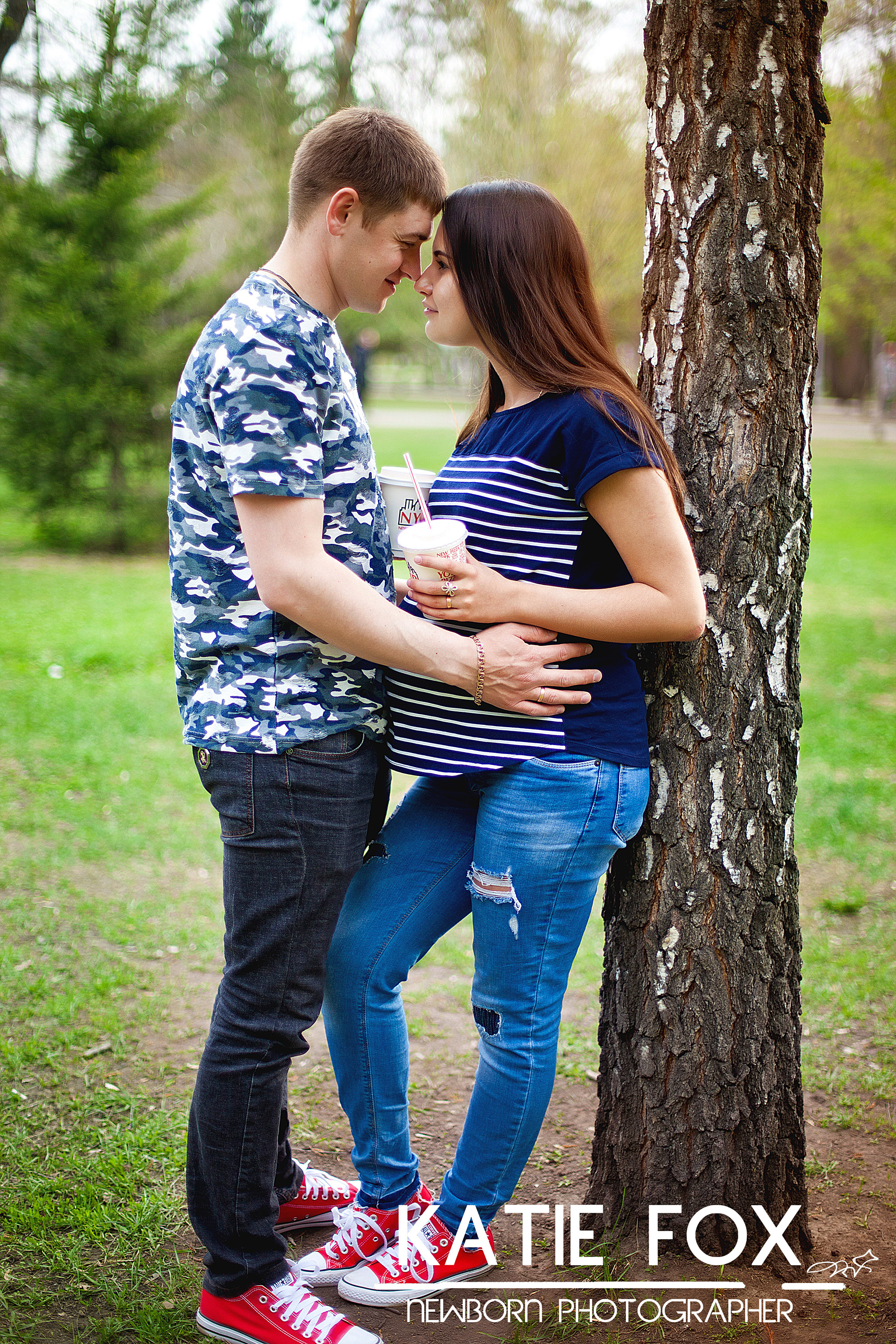 Уличная беременная съемка 26−36 недель. Фотограф новорожденных и детей до года в Новосибирске Ka