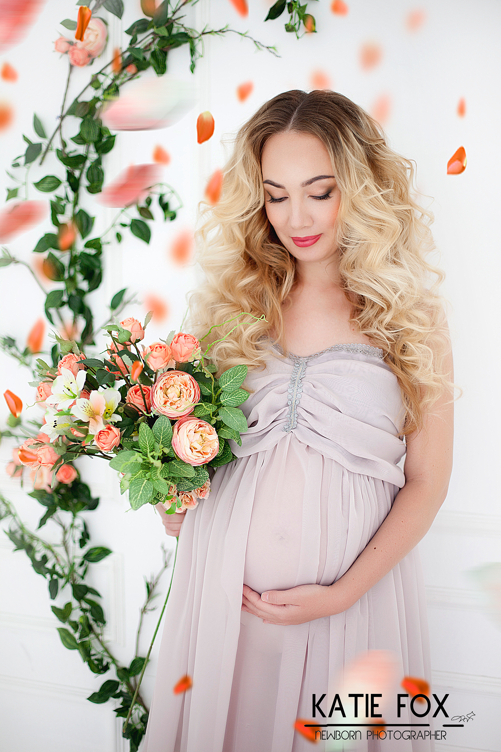 Беременная съемка 26−32 недели. Фотограф новорожденных и детей до года в Новосибирске Ka