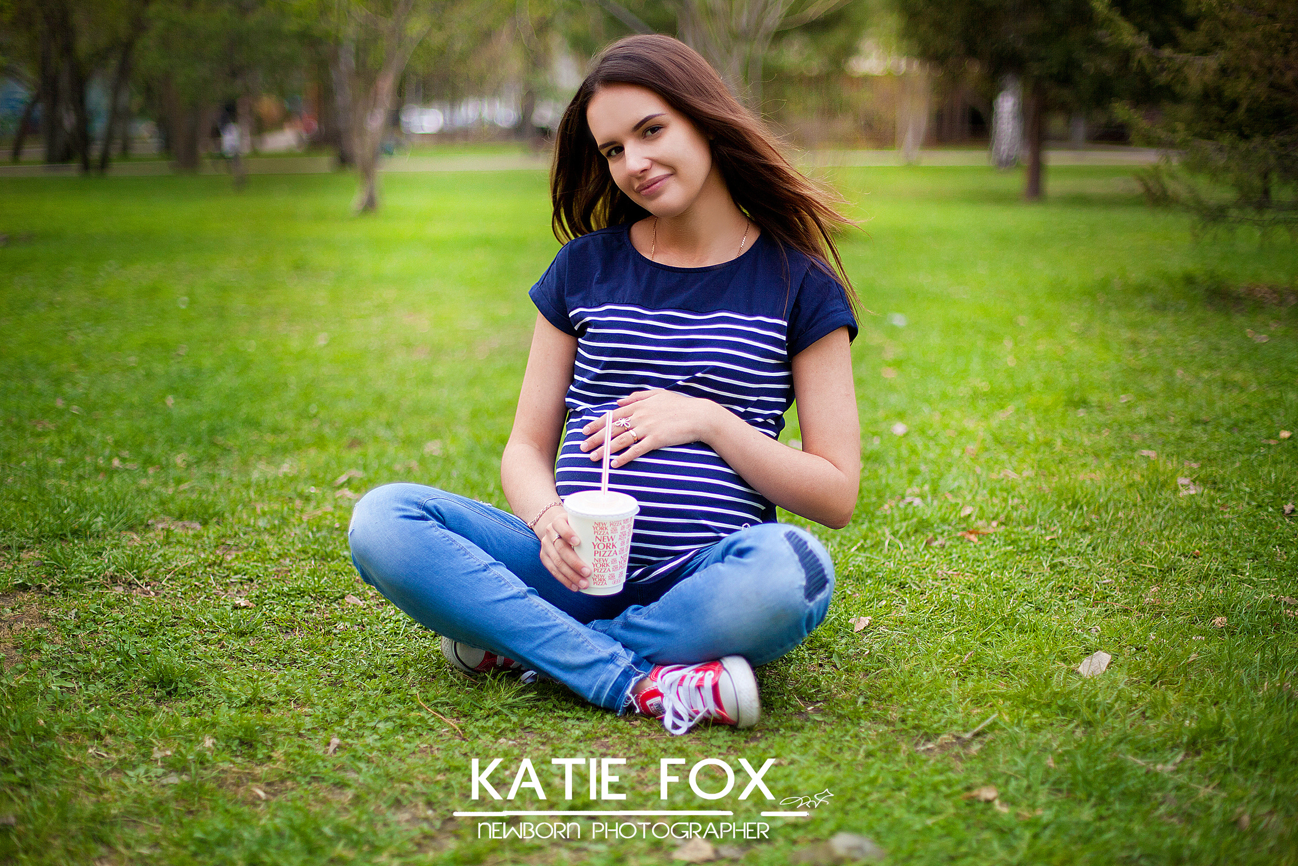 Уличная беременная съемка 26−36 недель. Фотограф новорожденных и детей до года в Новосибирске Ka