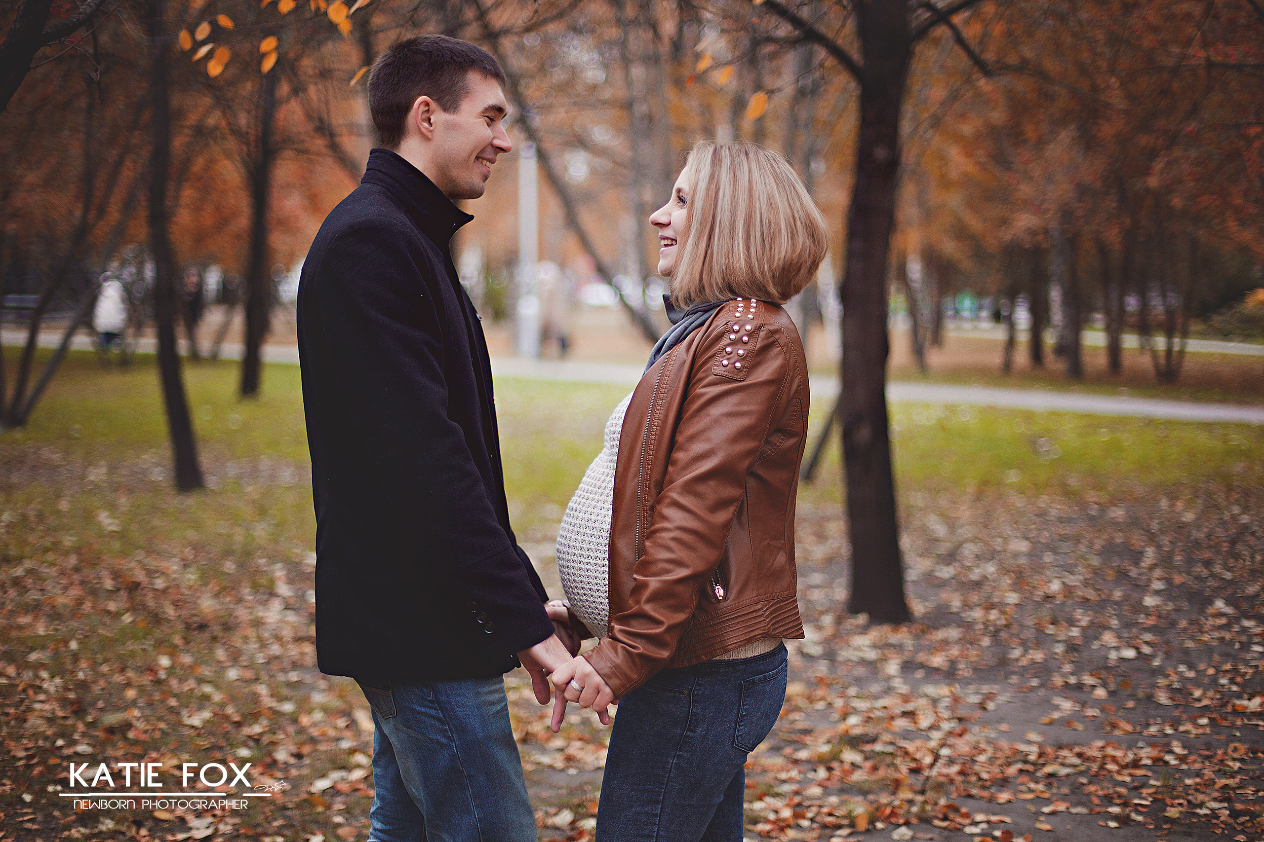 Уличная беременная съемка 26−36 недель. Фотограф новорожденных и детей до года в Новосибирске Ka