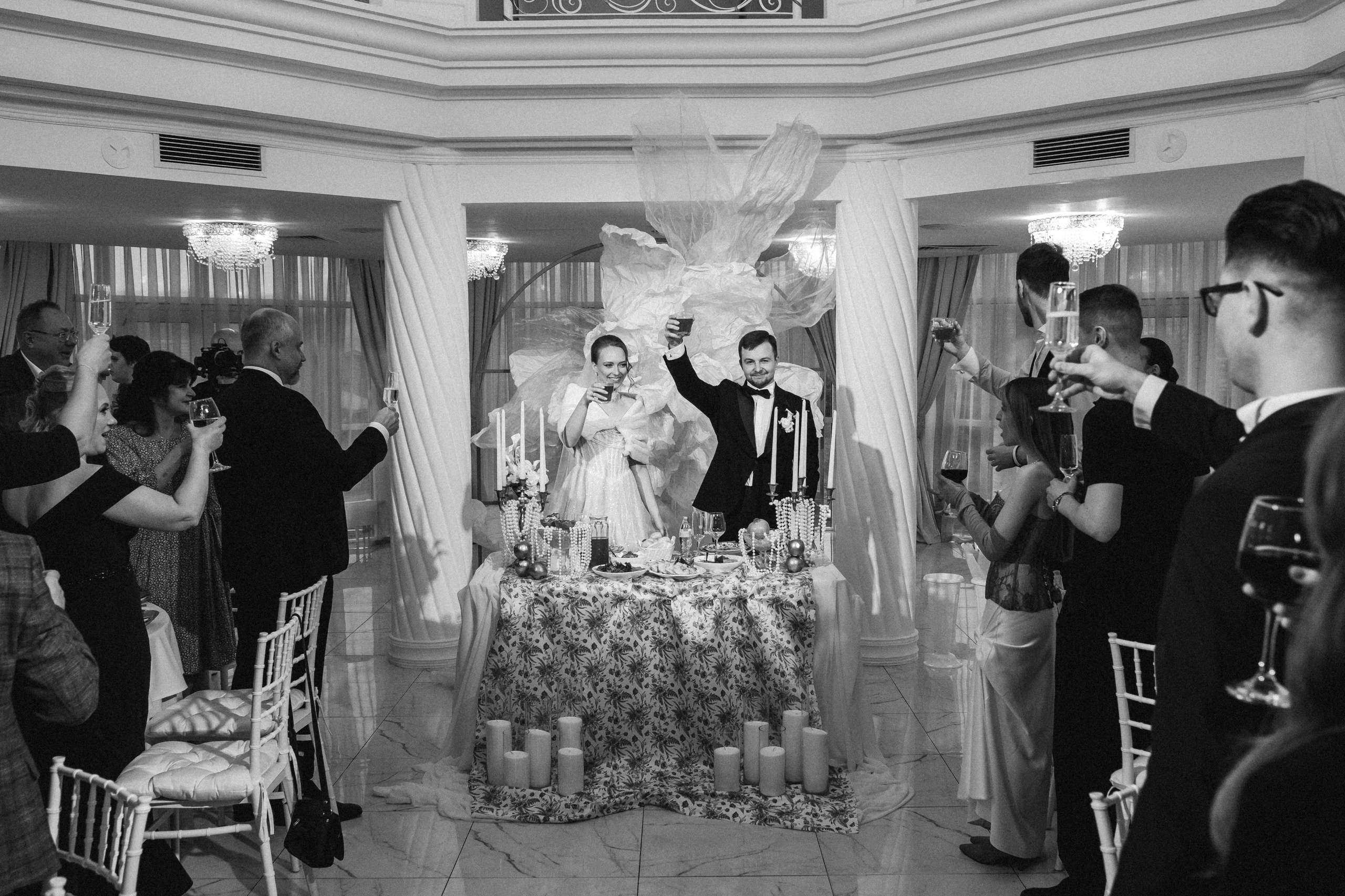 Полина и Антон. Свадебный фотограф Александра Тюлякова