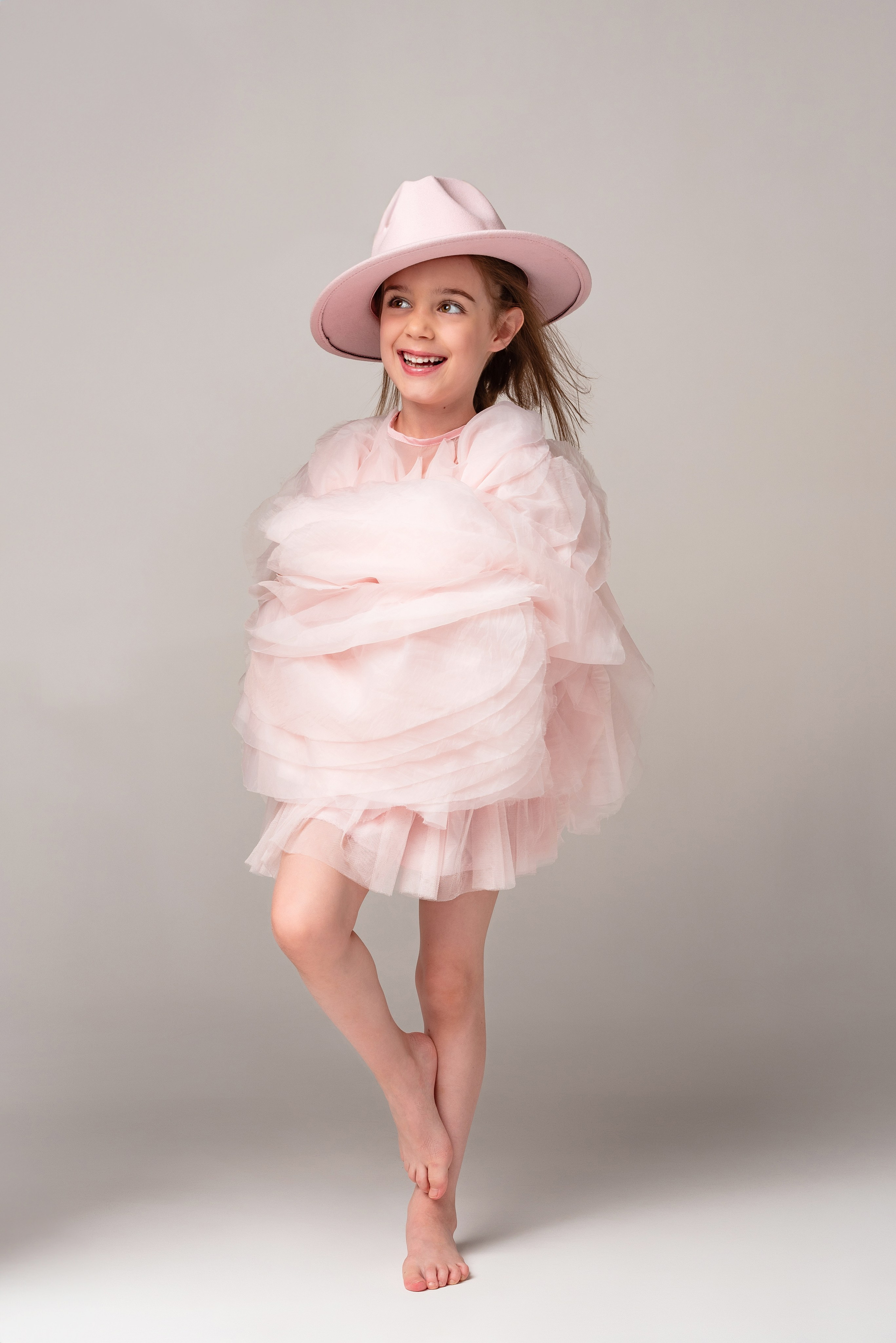 Детская стилизованная фотосессия в сочи. Детский студийный фотограф Сочи