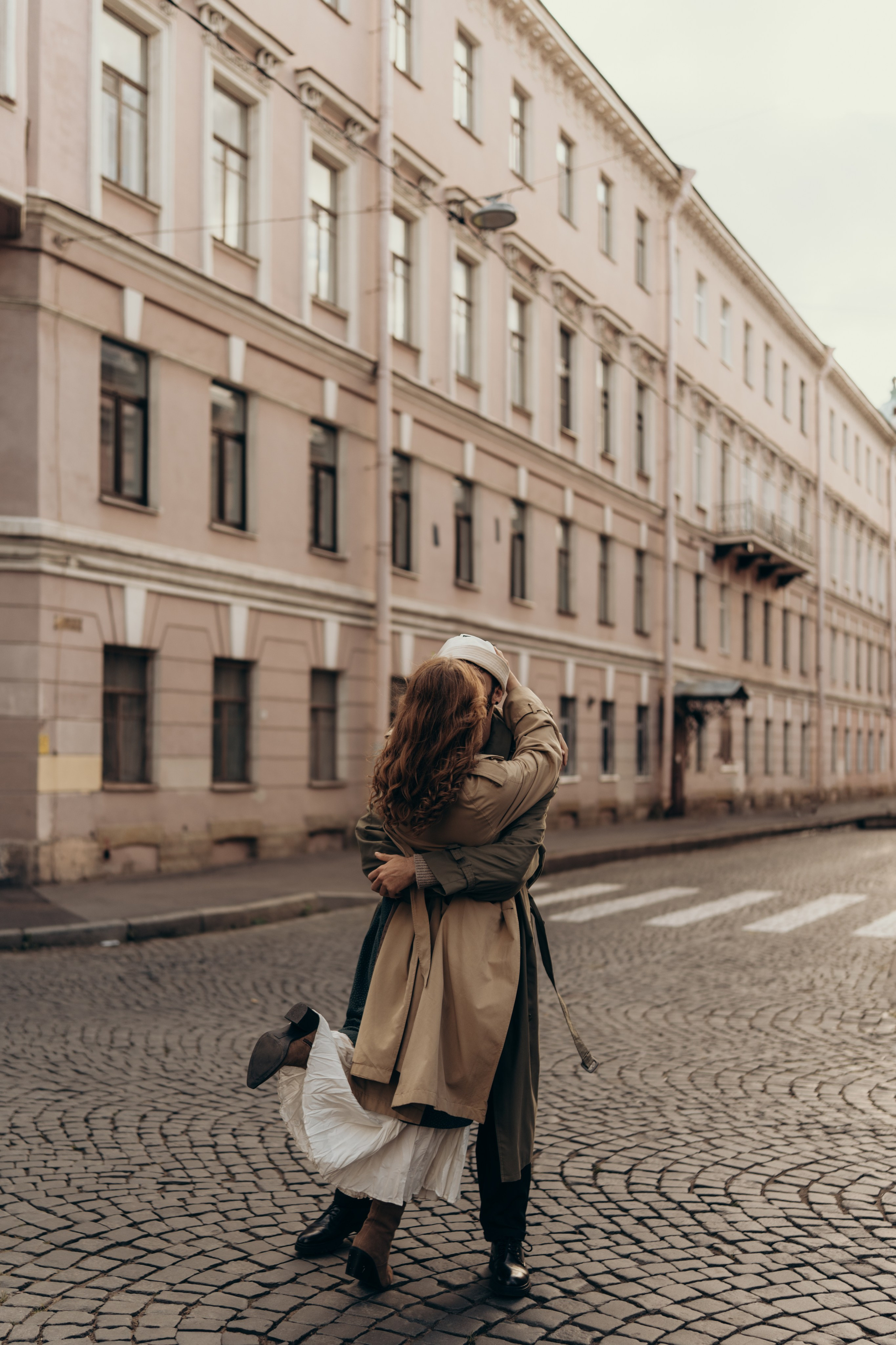 Евгений и Марина. Hmliber — фотограф и контент-креатор из Петербурга