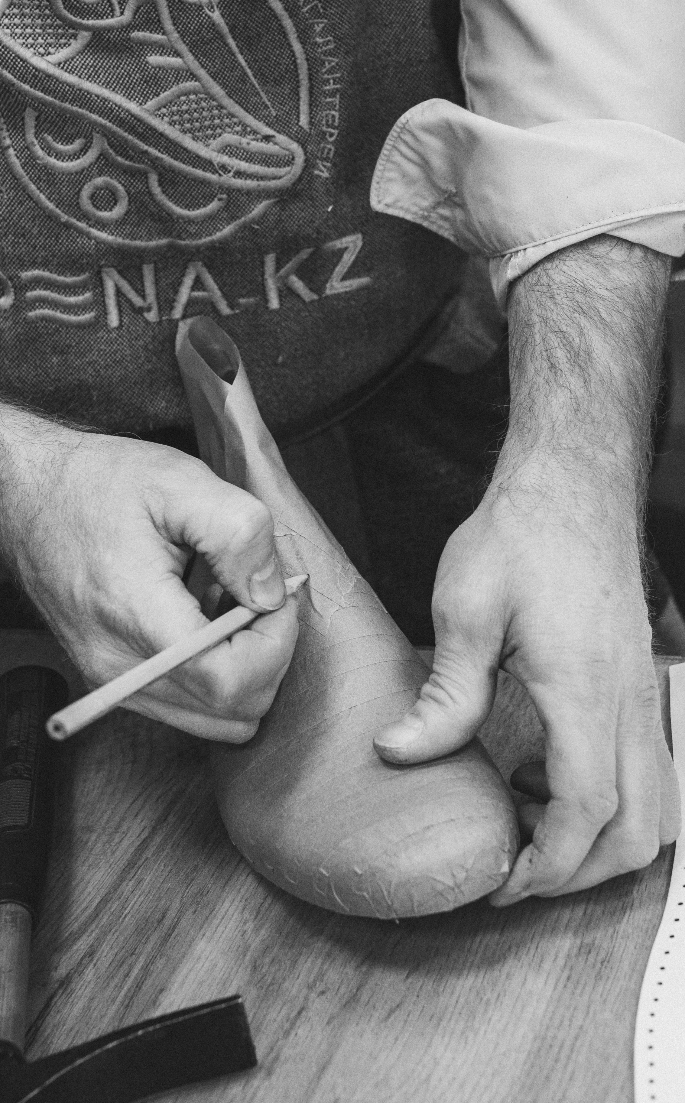 Химчистка обуви Pena. Коммерческий фотограф в Алматы Марина Милис. Съёмка для брендов, компаний и проектов
